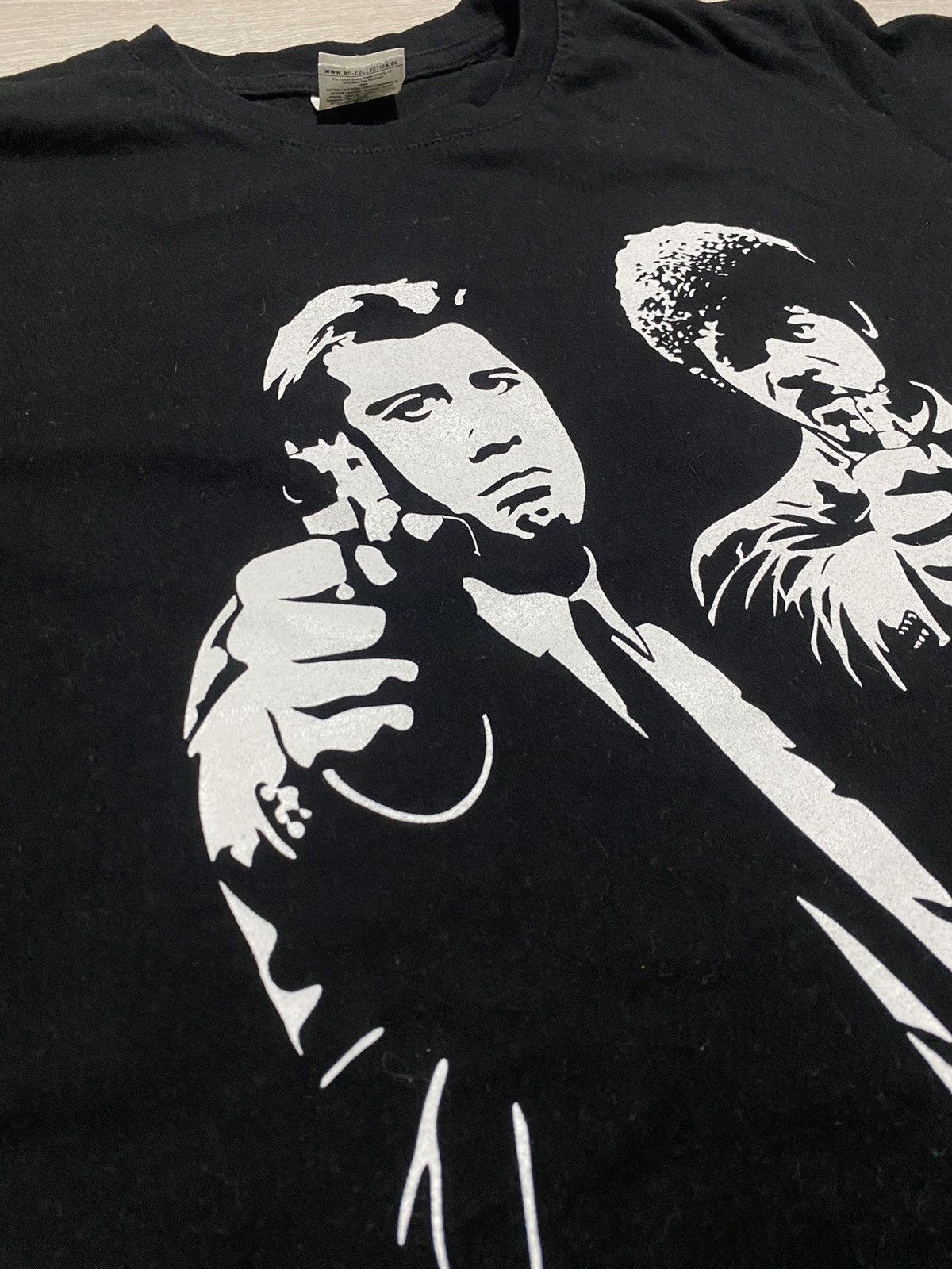 Vintage Vintage T-shirt Movie Big Logo Pulp Fiction Black Size S-M Size US M / EU 48-50 / 2 - 7 Thumbnail