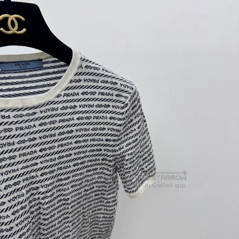 Prada Prada Knitted full print short sleeves Size L / US 10 / IT 46 - 4 Thumbnail