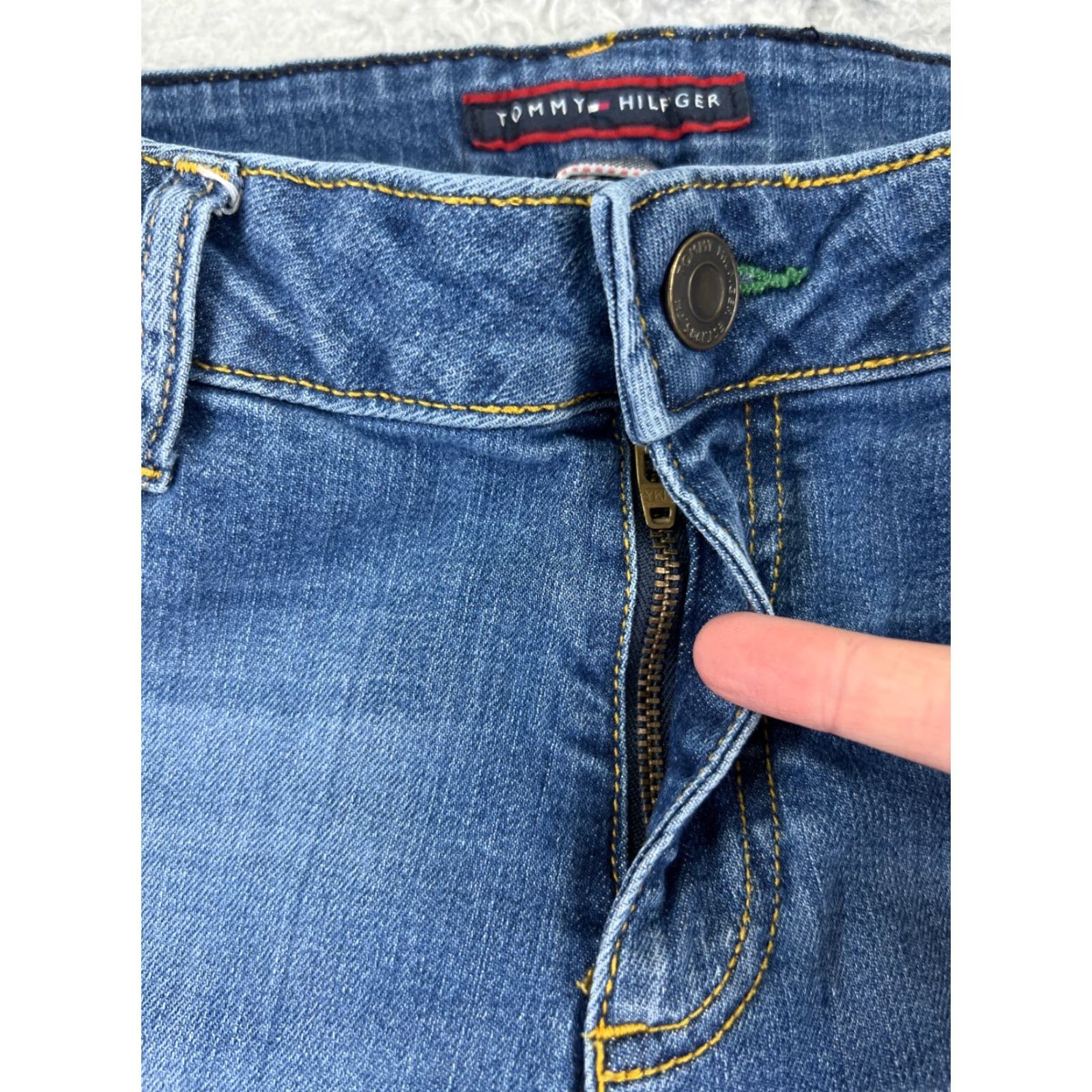 Tommy Hilfiger Tommy Hilfiger Women's Flared Jeans 10 Blue Denim Mid Rise Cotton Blend 30x30 Trendy Size 32" / US 10 / IT 46 - 5 Thumbnail