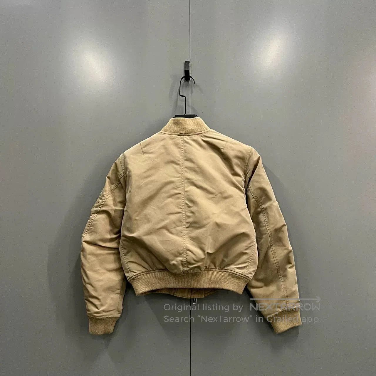 Burberry burberry khaki zip jacket size 36. Size US S / EU 44-46 / 1 - 3 Thumbnail