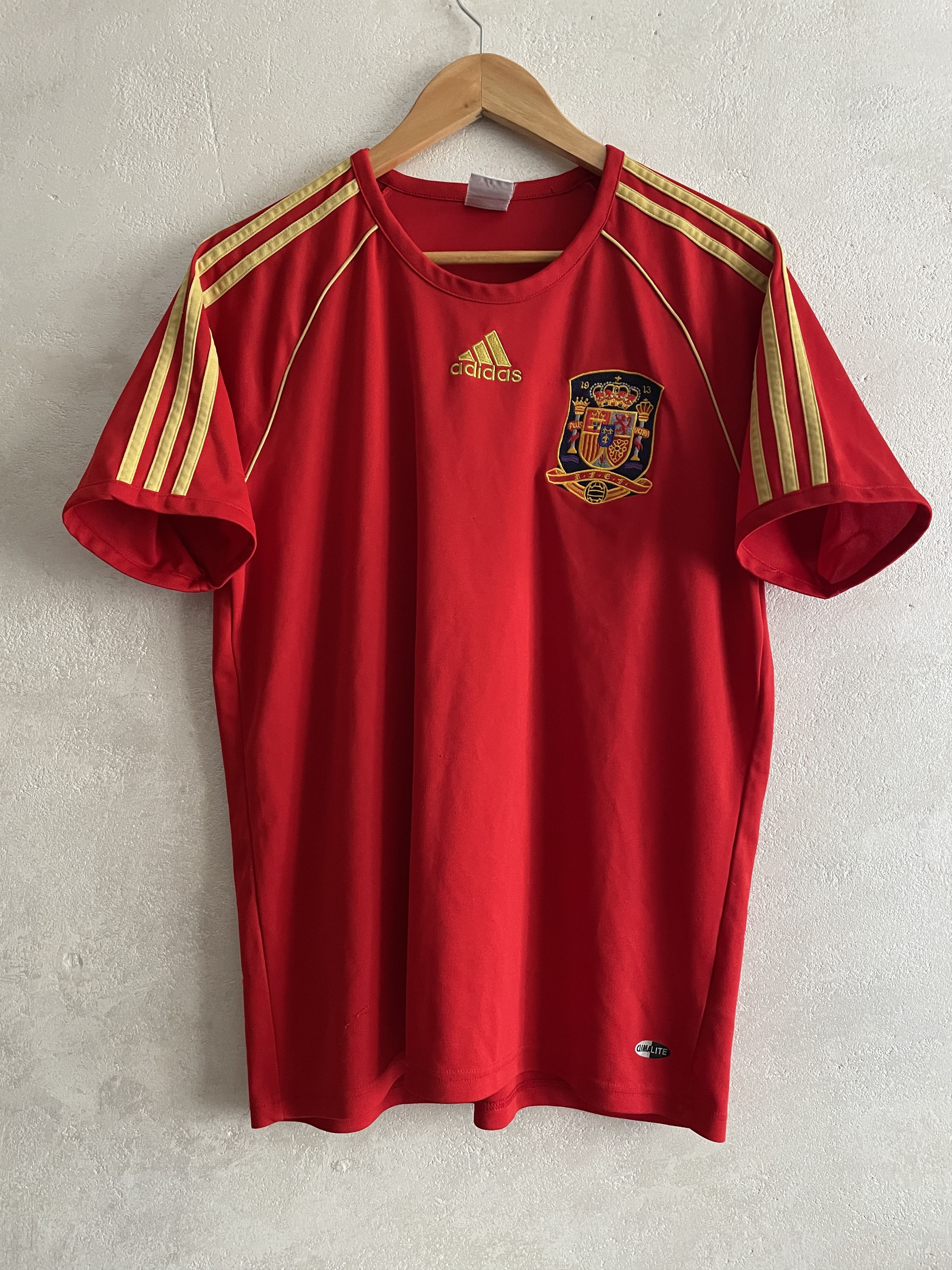 Vintage Spain 2008 2009 Home Shirt Soccer Jersey