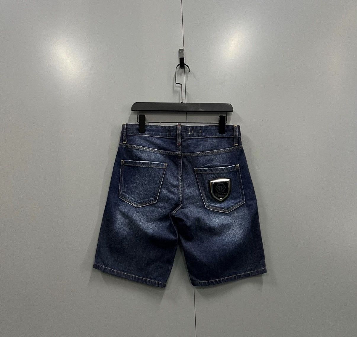 Philipp Plein Philipp Plein Dark Blue Denim Shorts J41 Size US 30 / EU 46 - 2 Thumbnail