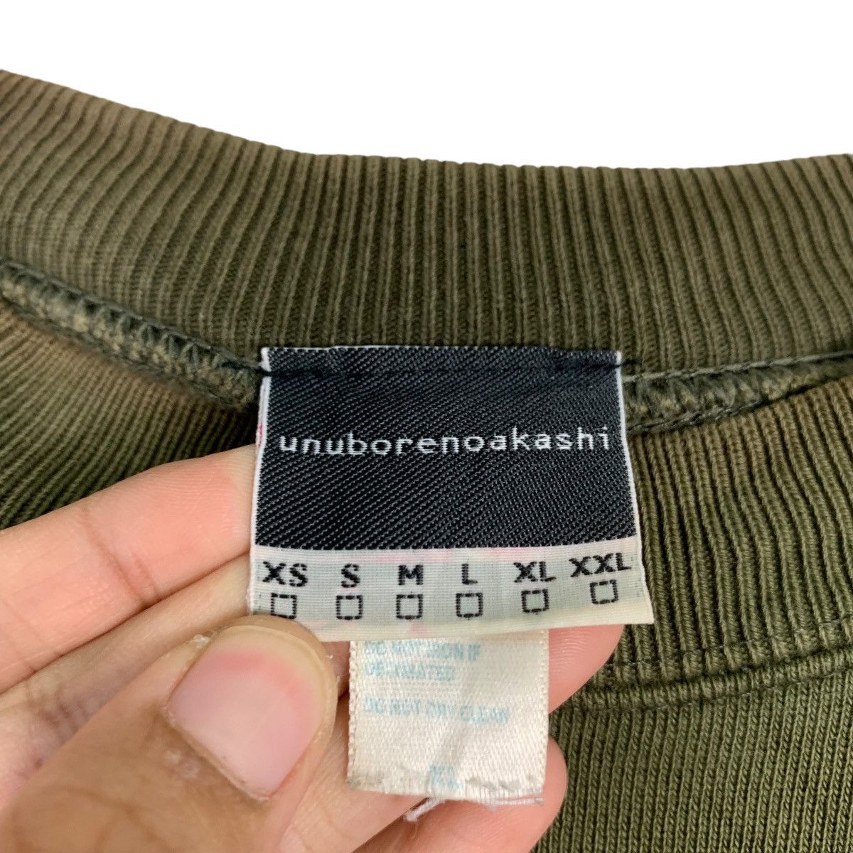 Japanese Brand UNUBORENOAKASHI Big Logo Sweatshirts #0669-C31 Size US XXL / EU 58 / 5 - 13 Thumbnail