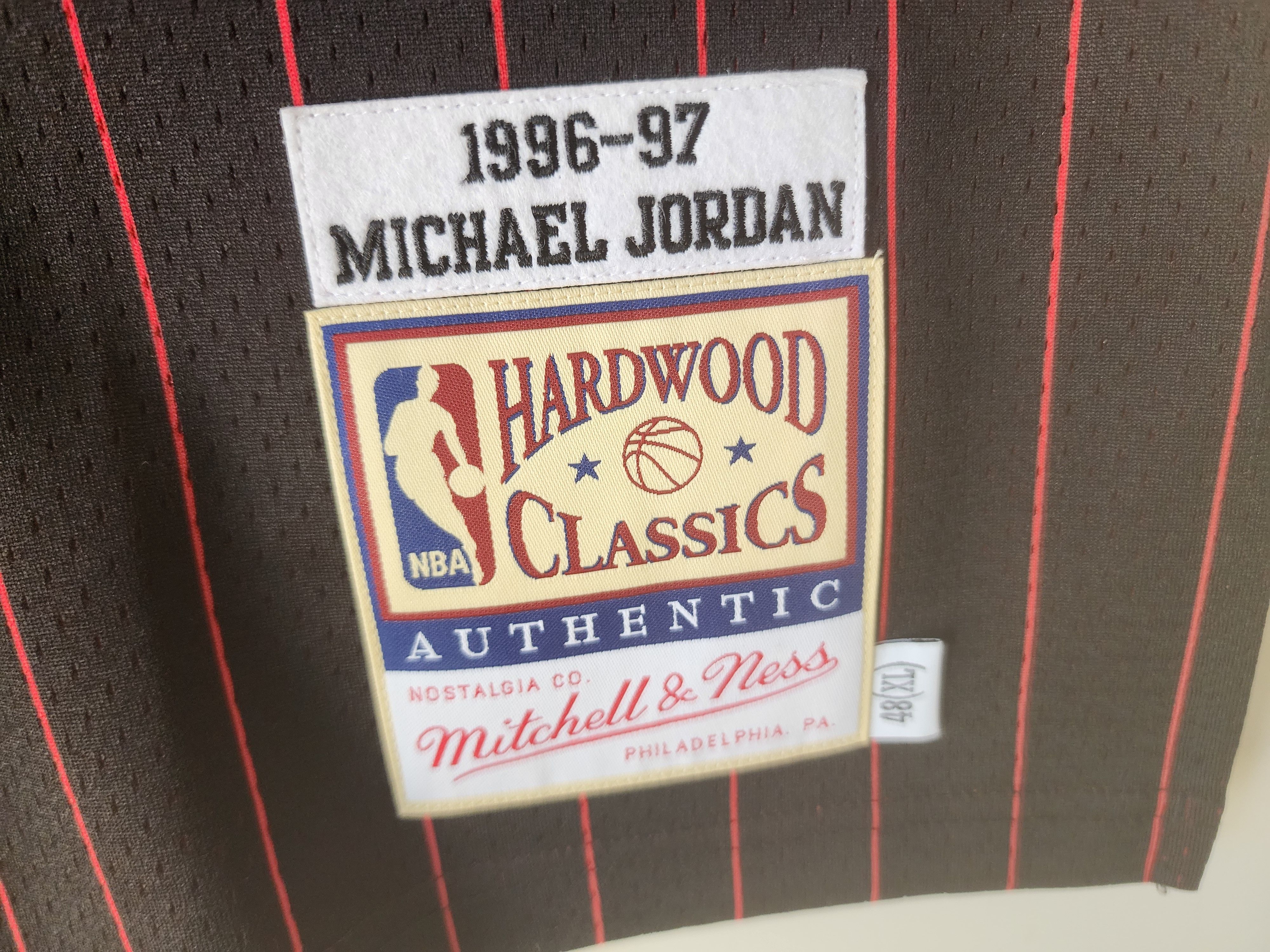 Mitchell & Ness Michael Jordan Bulls '96-'97 Mitchell & Ness NBA Jersey Size US XL / EU 56 / 4 - 5 Thumbnail