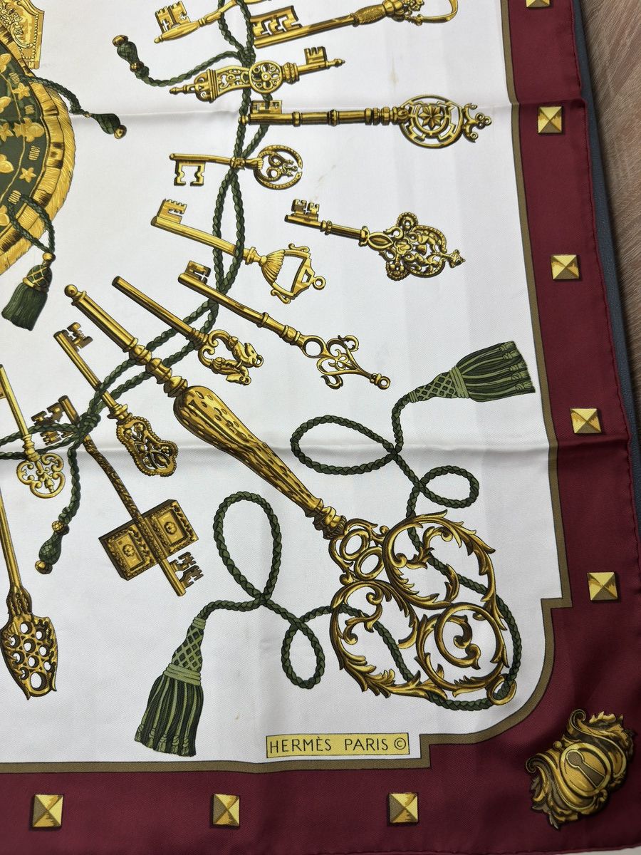 Hermes Hermes silk scarf keys les cles . Rare ,90s vintage Size ONE SIZE - 3 Thumbnail