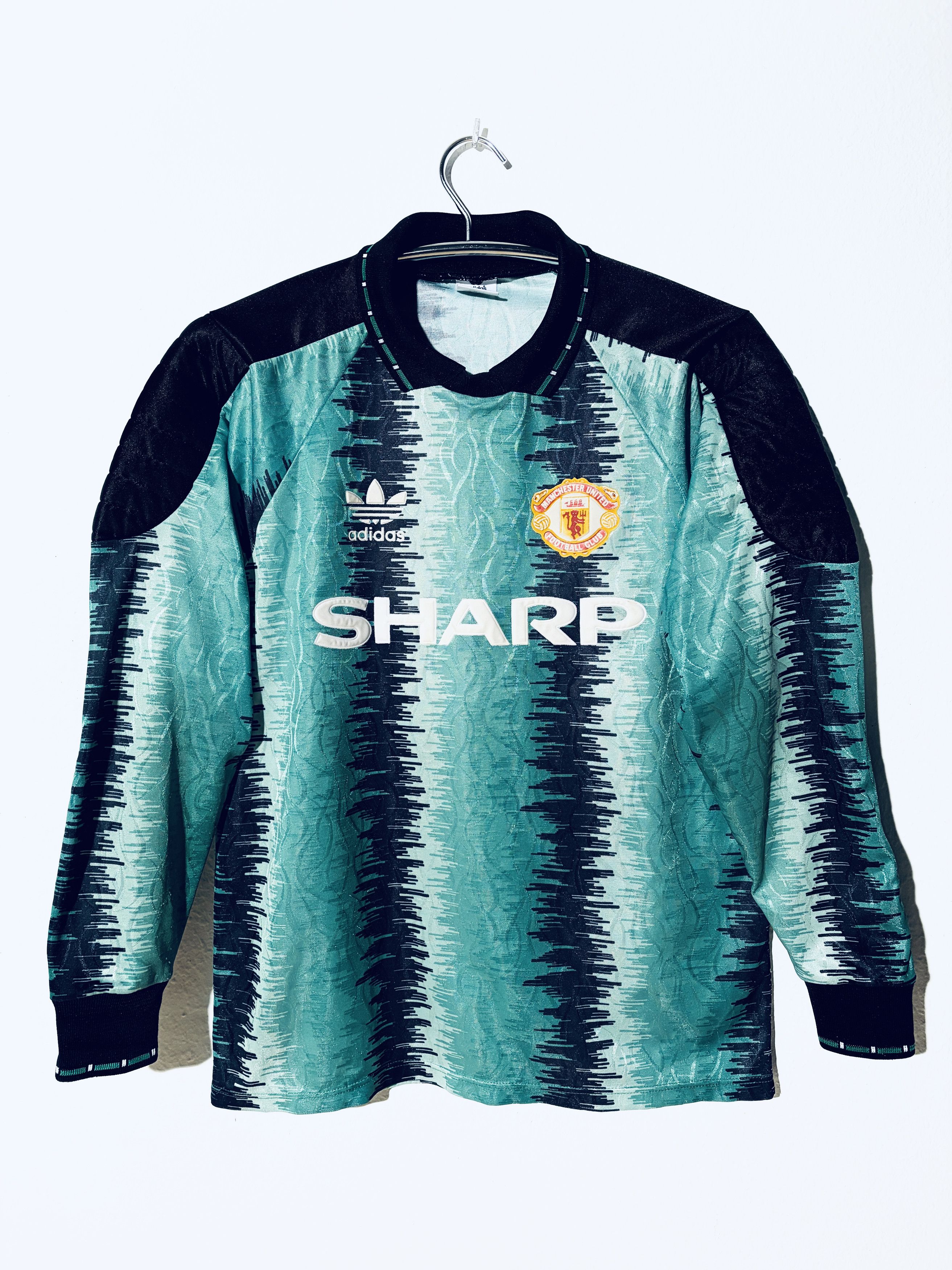 Adidas Manchester United 38-40" Home Goalkeeper Shirt 1990 - 1992 Size US M / EU 48-50 / 2 - 1 Thumbnail