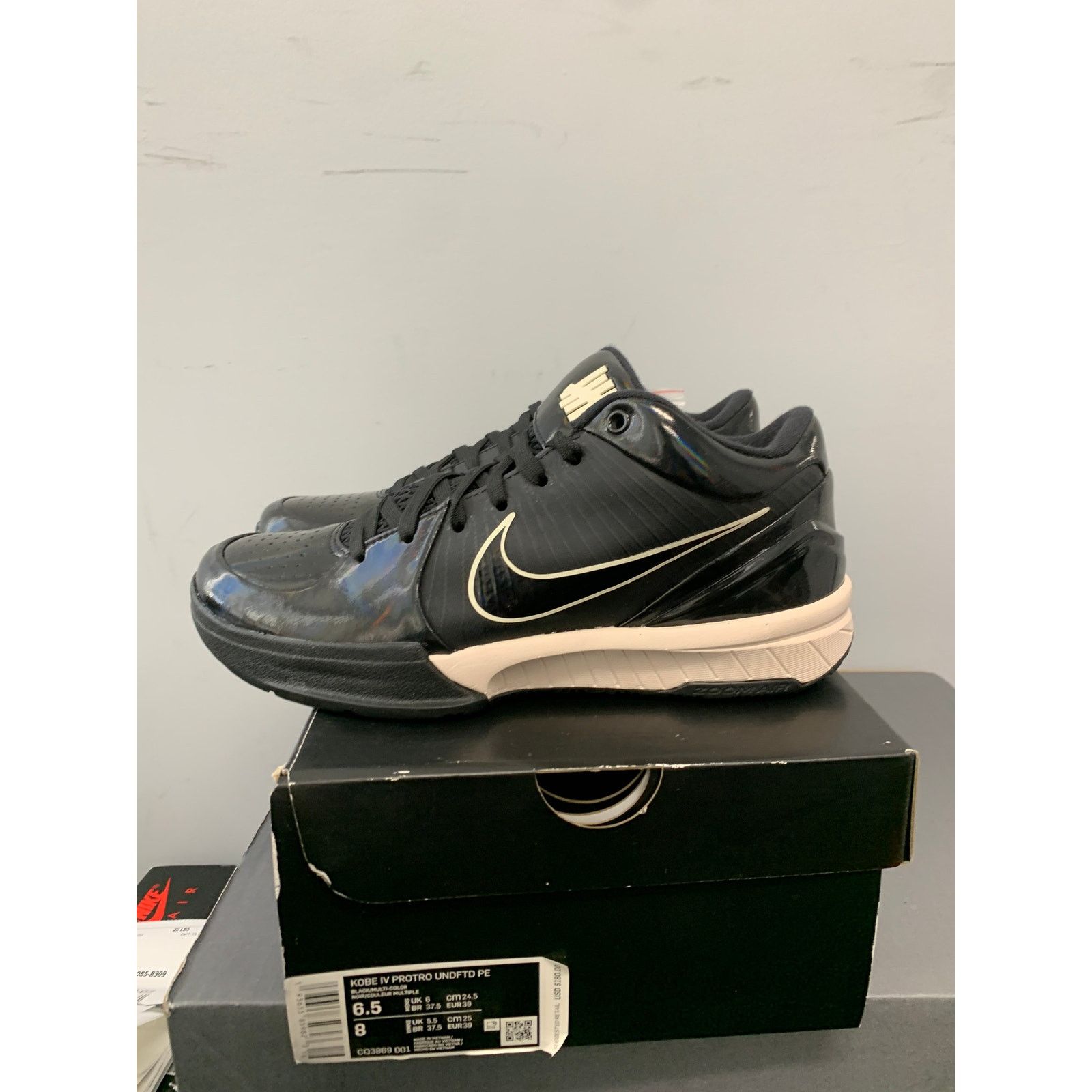 Nike Nike Kobe 4 Protro Undefeated Black Mamba Size 6.5 BRAND NEW Size US 6.5 / EU 39-40 - 1 Thumbnail
