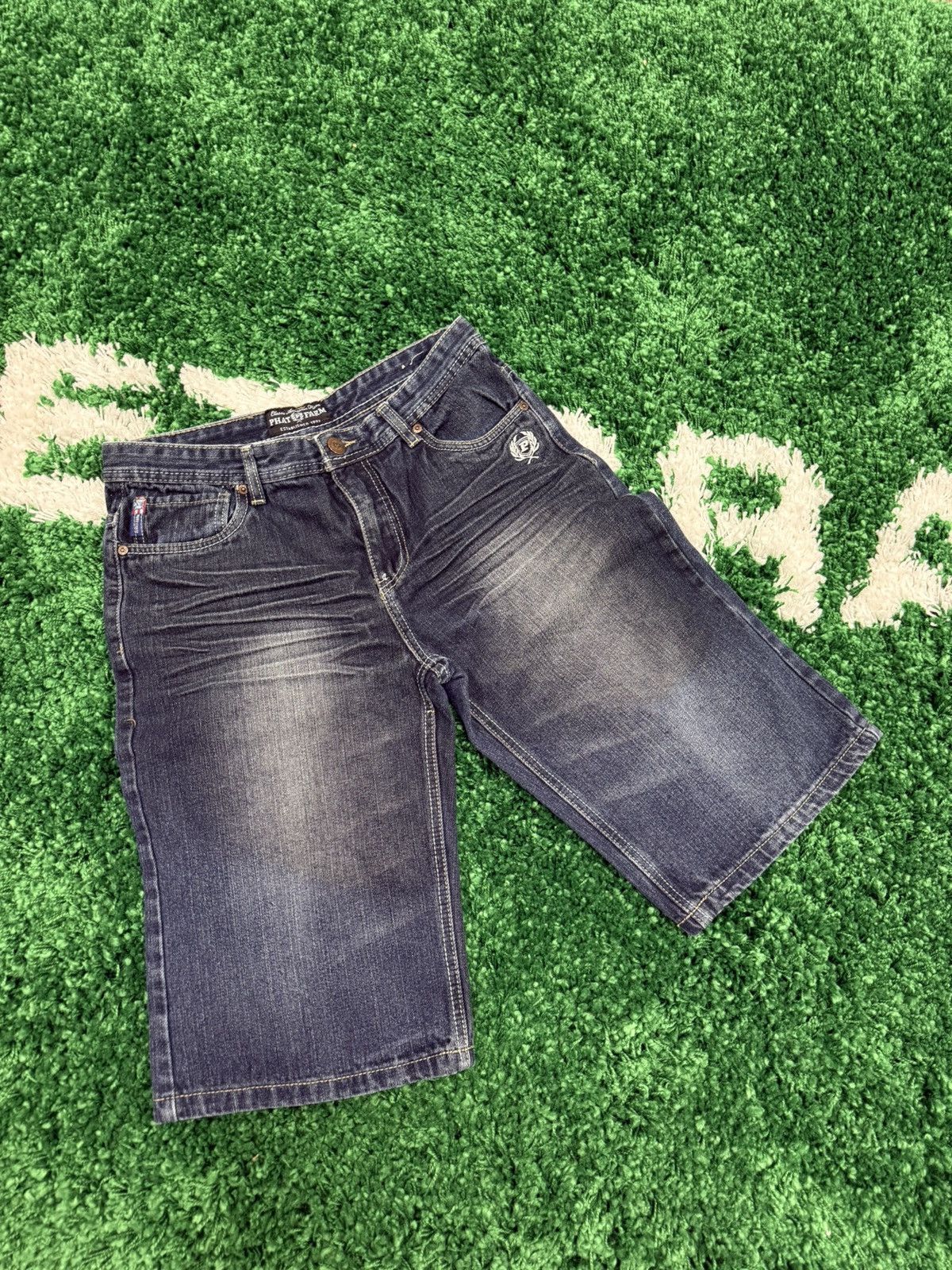 Phat Farm Vintage Phat Farm Y2K 90s Logo Patch Denim Jeans 28 Size US 28 / EU 44 - 4 Thumbnail