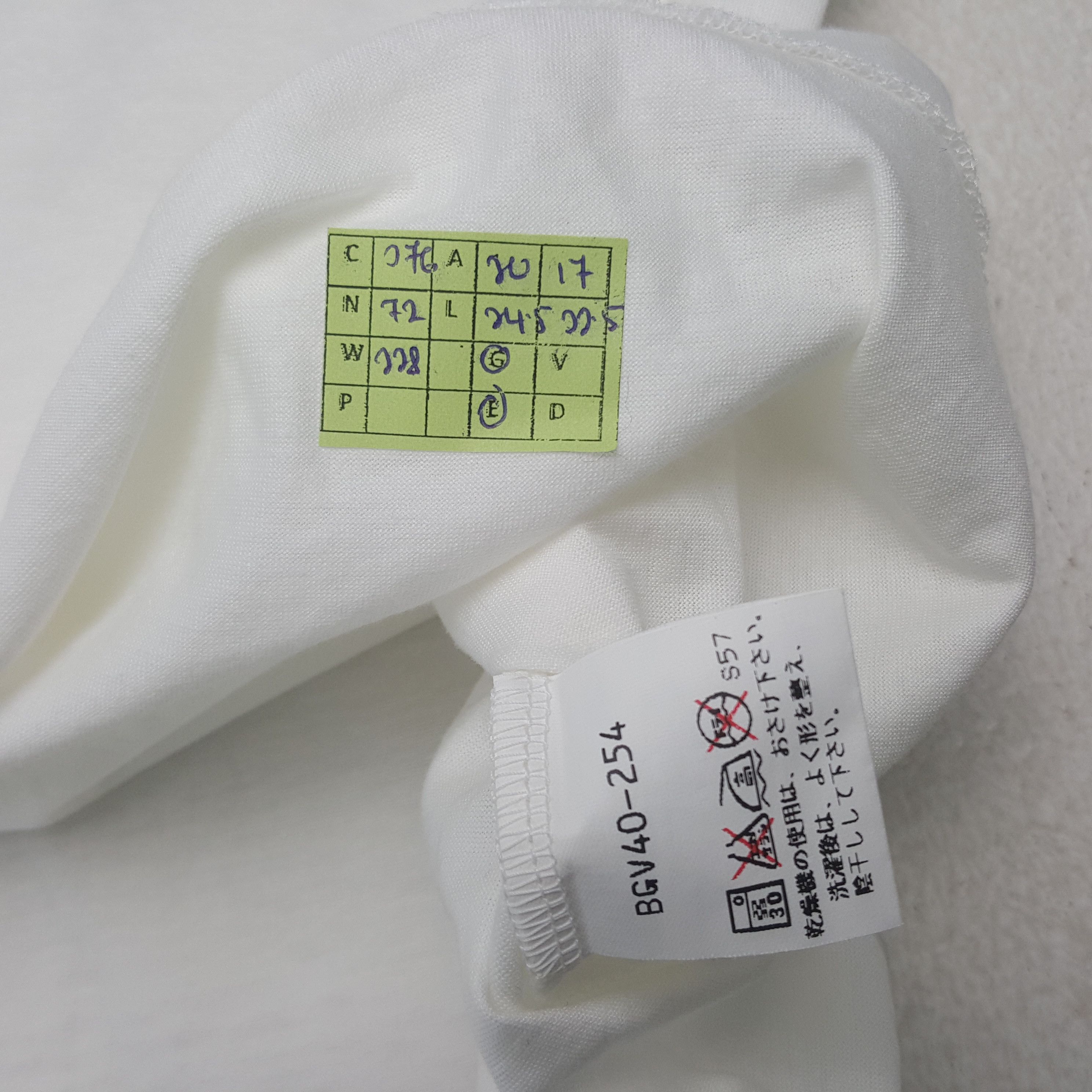 Burberry × Vintage Vintage Burberry Japanese Brand Rare Polos C276N22 Size US M / EU 48-50 / 2 - 8 Thumbnail