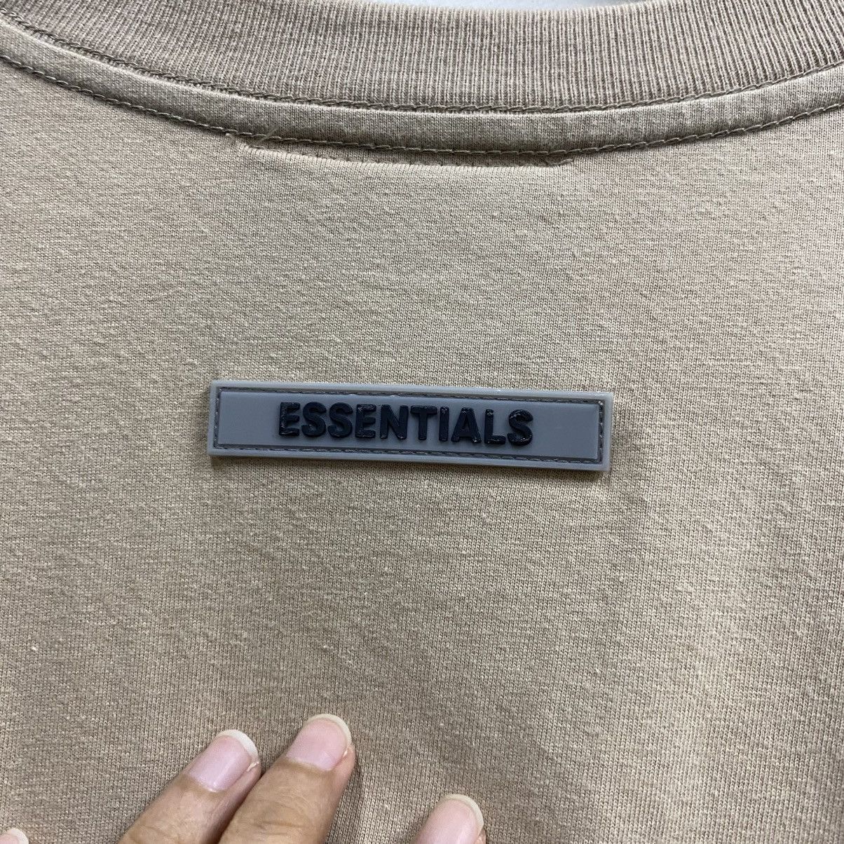 Essentials × Fear of God Essentials FOG Fear Of God Brown Big Back Logo Tee Size US L / EU 52-54 / 3 - 8 Thumbnail