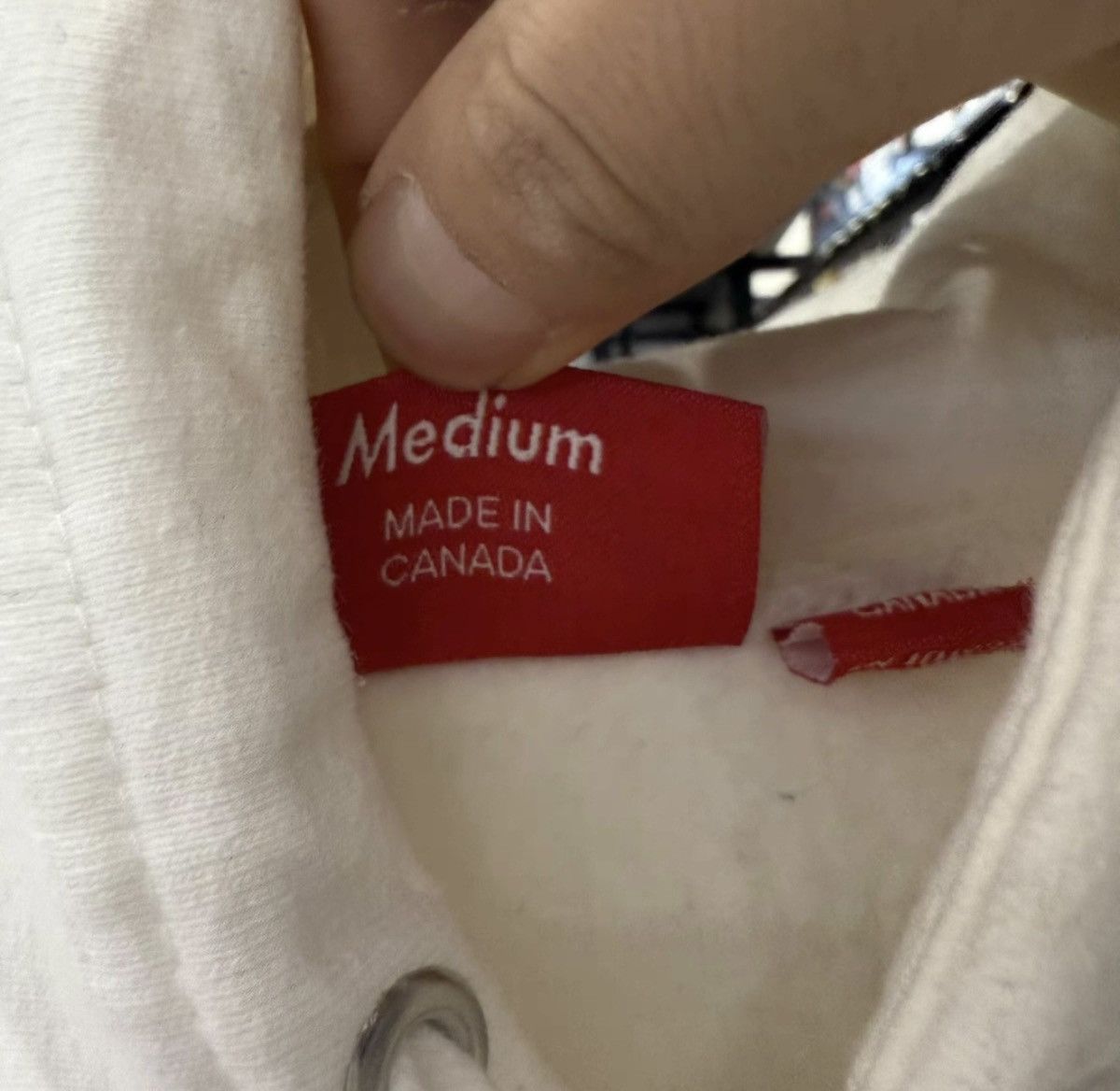 Supreme Supreme fw16 red on white box logo hooded sweatshirt hoodie Size US M / EU 48-50 / 2 - 7 Thumbnail