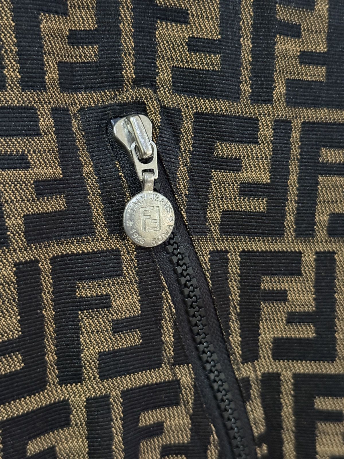 Fendi × Vintage Fendi Zucca Monogram Reversible Jacket Size US L / EU 52-54 / 3 - 5 Thumbnail