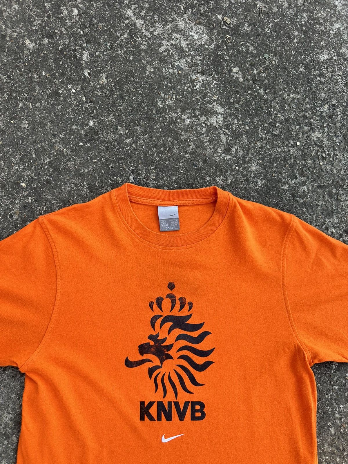 Nike Vintage Nike KNVB Nederland T-shirt Size US M / EU 48-50 / 2 - 7 Thumbnail