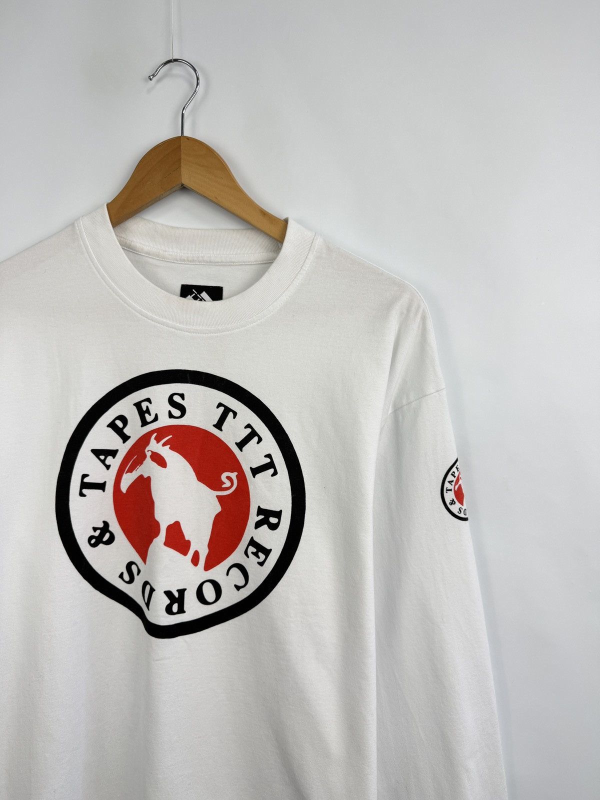 The Trilogy Tapes 🇬🇧 The Trilogy Tapes TTT Records Horned Pelican Long Sleeve Size US L / EU 52-54 / 3 - 4 Thumbnail