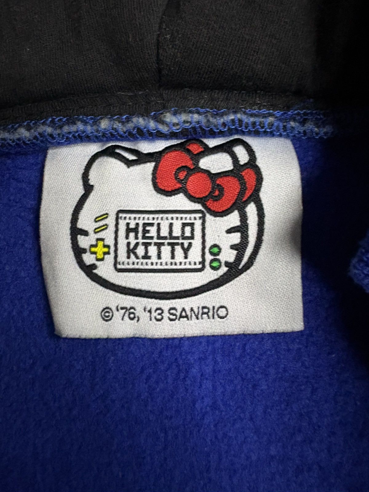 Beauty Beast HELLO KITTY WOOL HOODIE Size US M / EU 48-50 / 2 - 10 Thumbnail