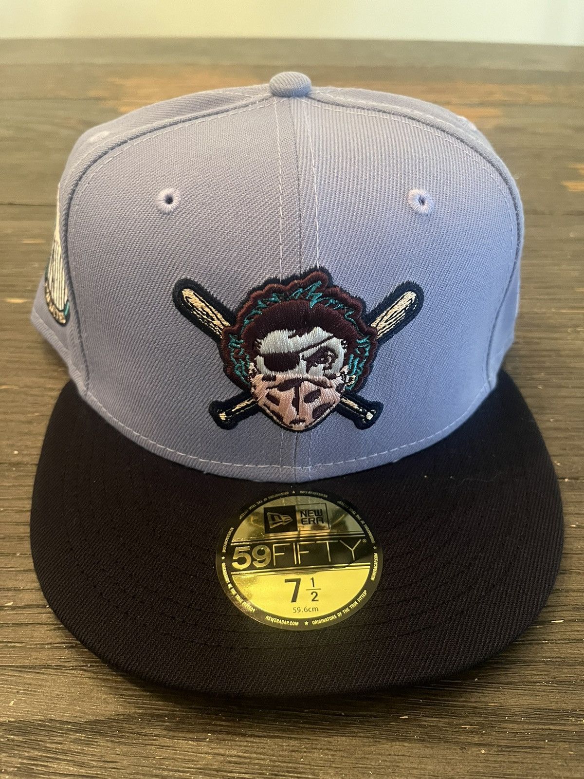 MLB × New Era SportsWorld Pittsburg Pirates Covid Mask size 7 1/2 Size ONE SIZE - 6 Thumbnail