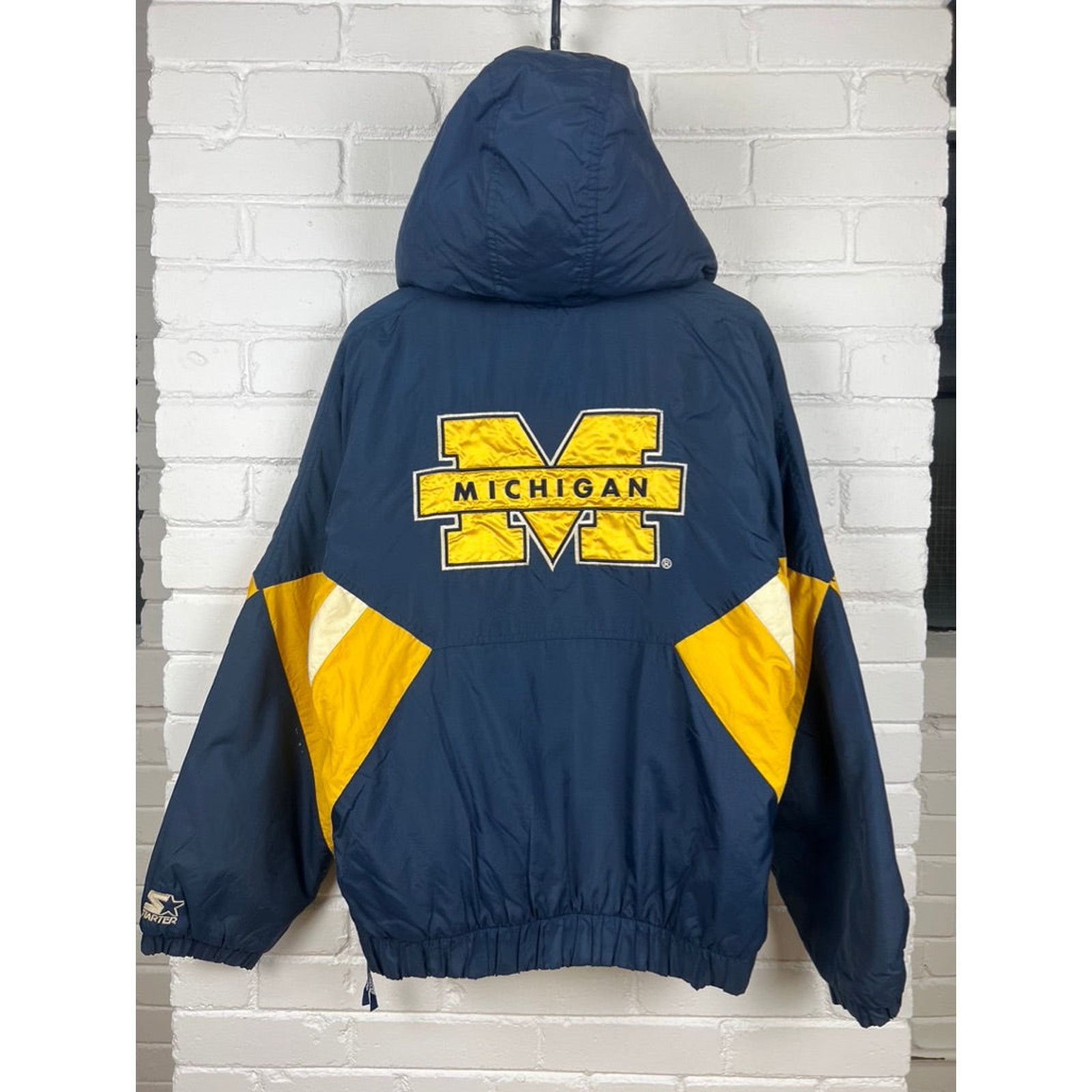 Vintage Vintage 90s Michigan Wolverines Embroidered Half Zip L Size US L / EU 52-54 / 3 - 2 Thumbnail