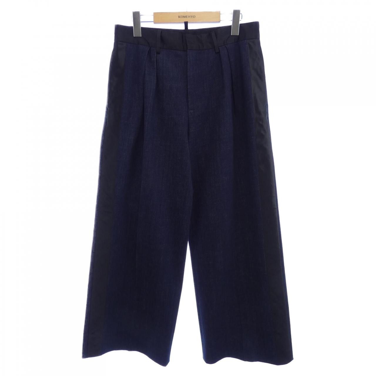 Other Other Dsquared2 S72KA1270 Jeans Denim Jeans S72KA1270 DUTY FREE for USA Size ONE SIZE - 1 Thumbnail