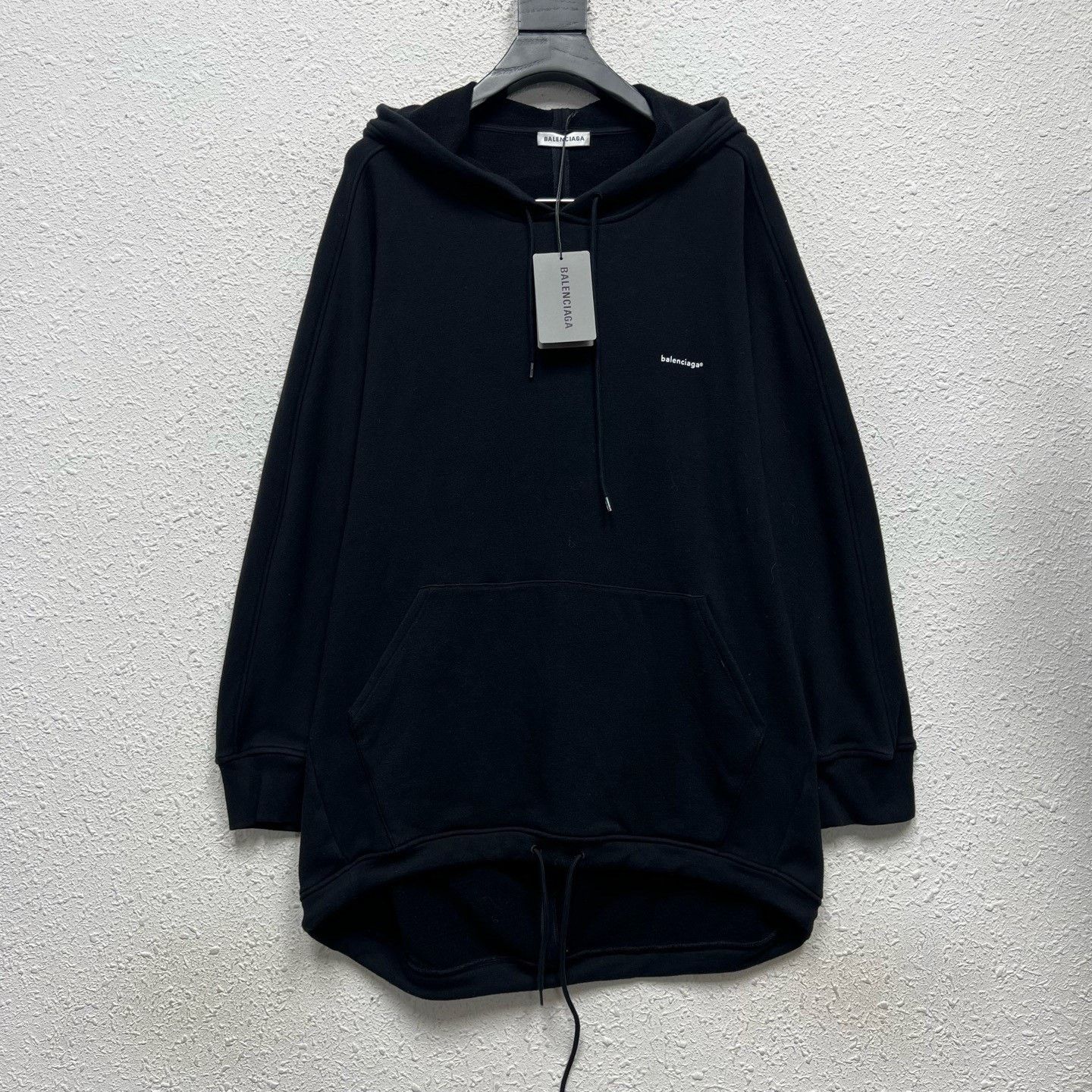 Balenciaga Balenciaga Small Logo Hoodie Size XS / US 0-2 / IT 36-38 - 1 Thumbnail