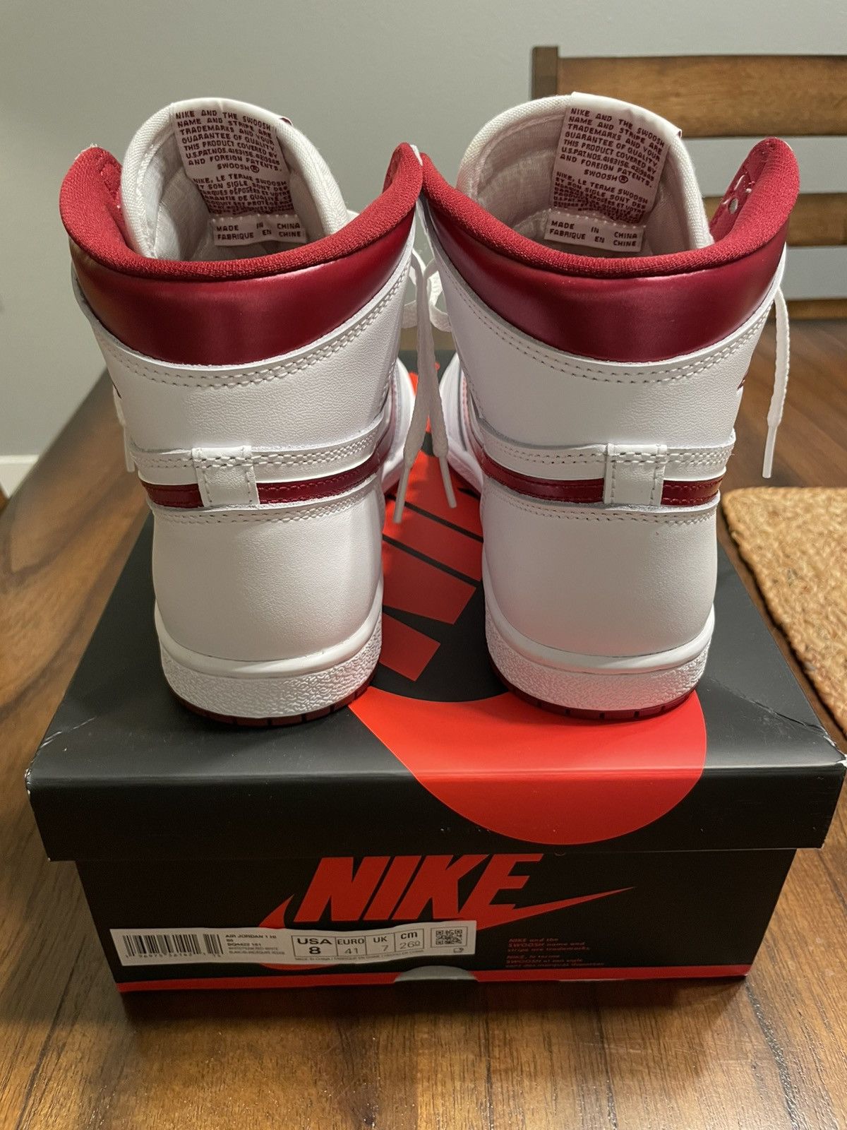 Nike Air Jordan 1 Size US 8 / EU 41 - 3 Thumbnail