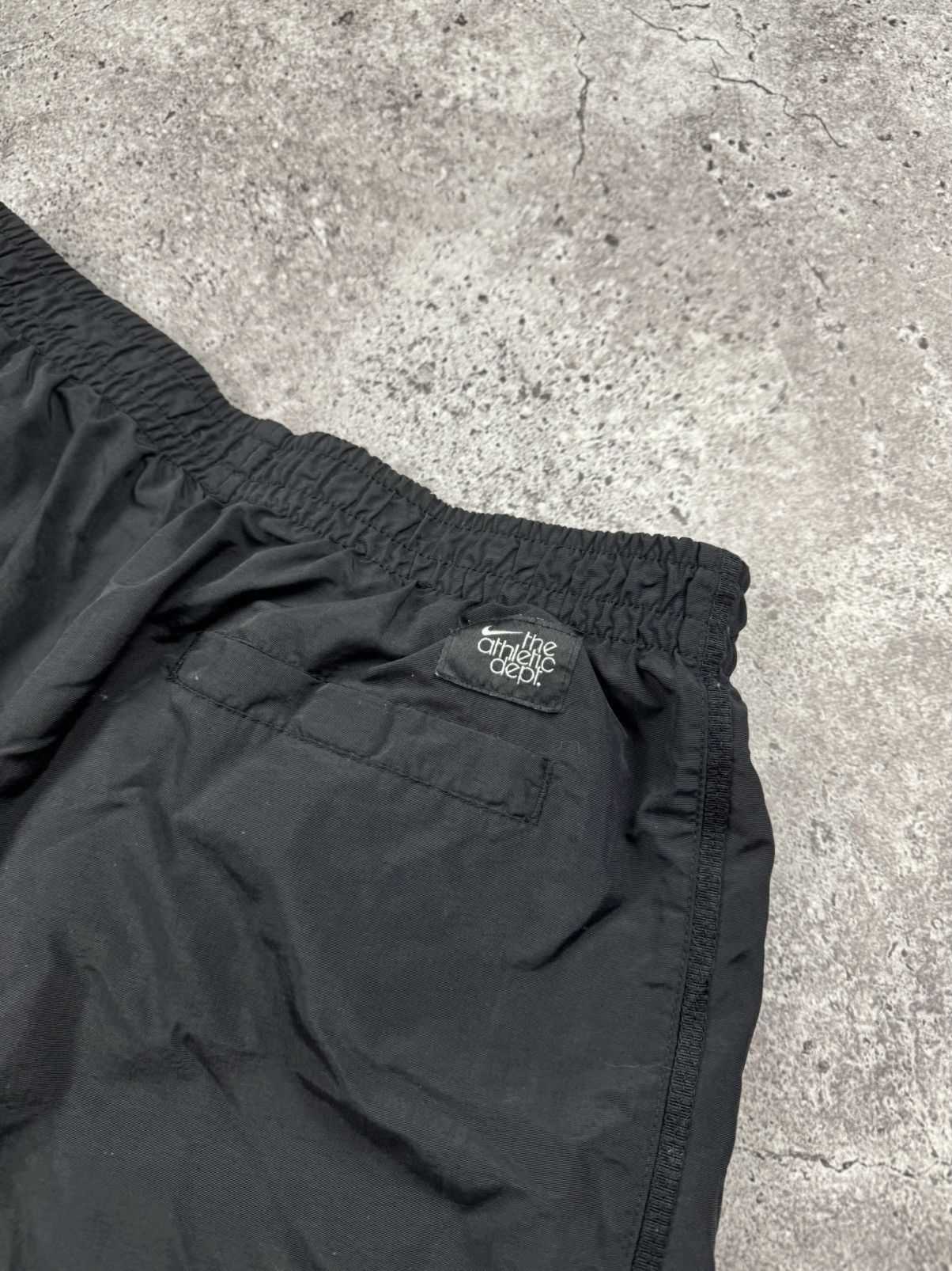 Nike × Vintage 90s Nike Vintage Nylon Shorts Drill Y2K Rare baggy Size US 34 / EU 50 - 4 Thumbnail