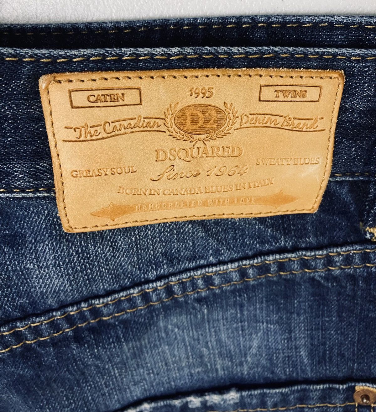 Dsquared2 Dsquared2 Marine Light Distress Denim Shorts 42 NWT Size 28" / US 6 / IT 42 - 23 Thumbnail