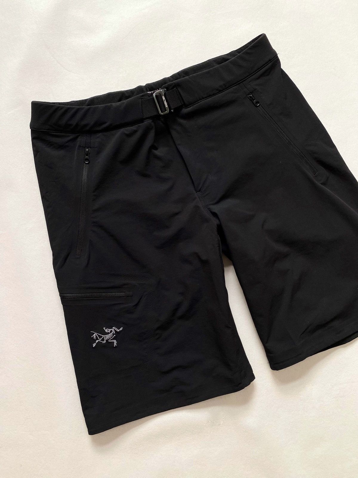 Arc'teryx Arc’teryx Black Gamma LT Shorts Women’s Size 27" / US 4 / IT 40 - 2 Thumbnail