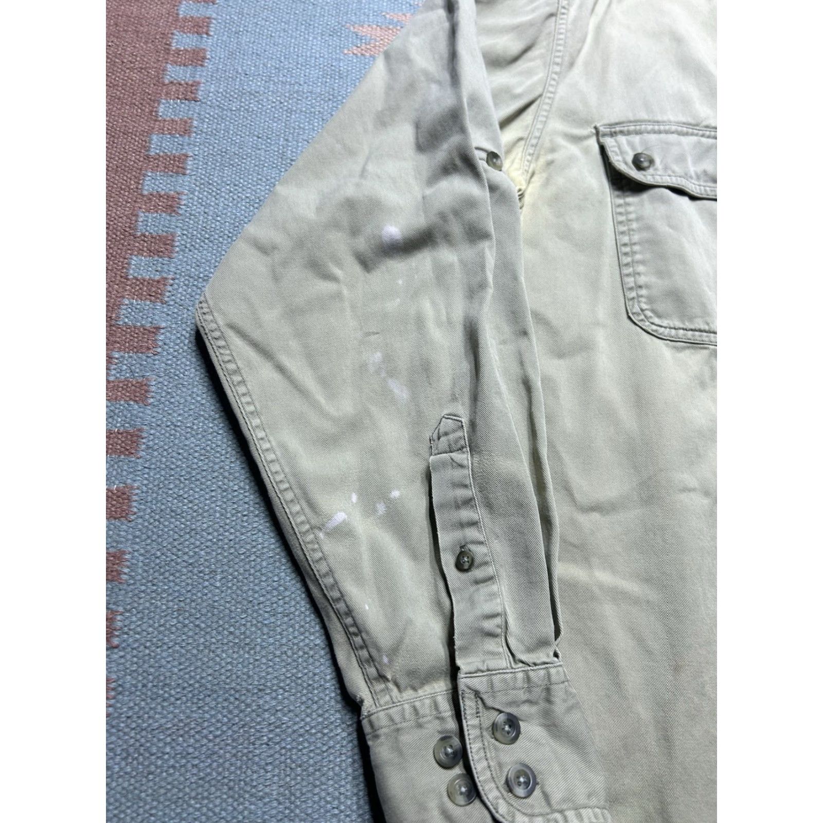 Vintage VINTAGE Cabela's Long Sleeve Button Shirt Paint Distressed Worn Khaki Tan XL Tall Shirt Men Beige Size US XL / EU 56 / 4 - 4 Thumbnail
