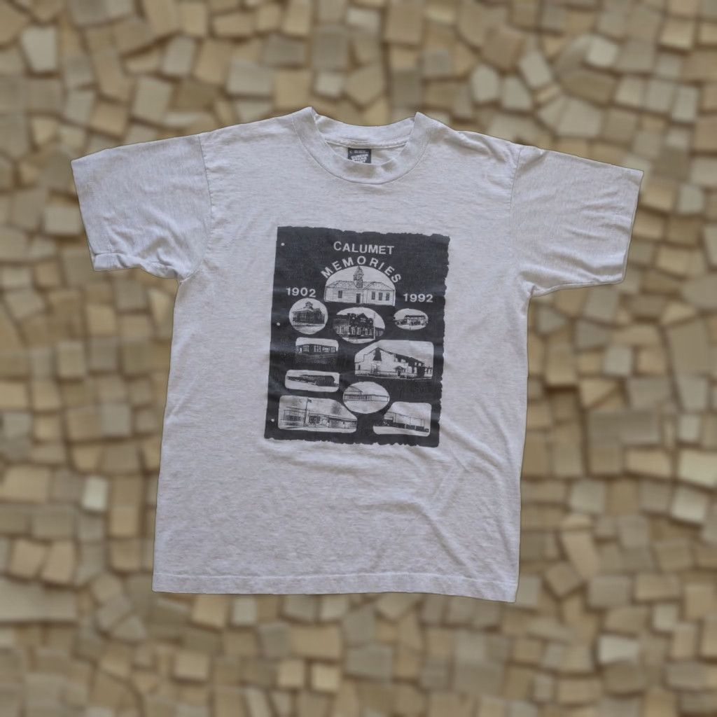 Vintage VINTAGE SCREEN STARS BEST 90s T-Shirt Gray L Men’s SZ L Crew Neck Single Stitch USA Made Peace Pipe Graphic Print Size US L / EU 52-54 / 3 - 1 Thumbnail