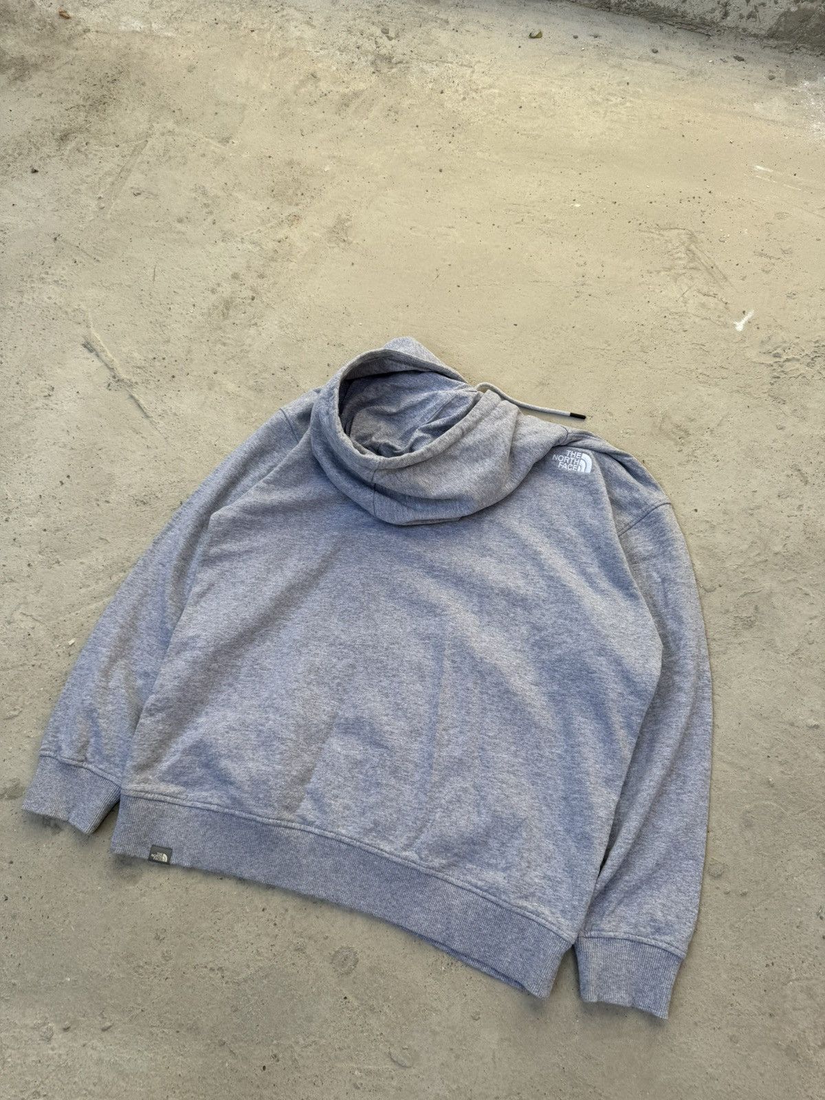 The North Face THE NORTH FACE HOODIE GRAY Size US XL / EU 56 / 4 - 11 Thumbnail