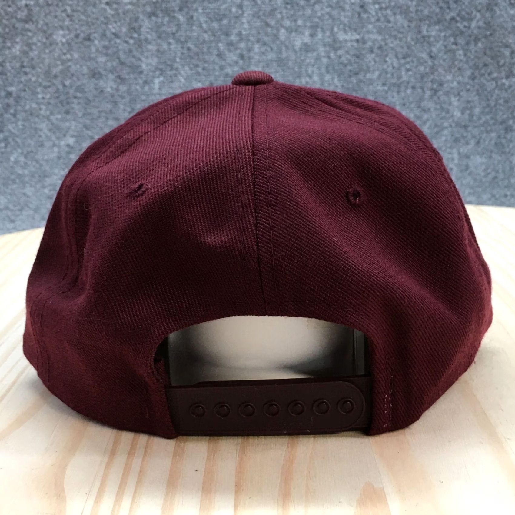 Vintage INGLAS Logo Snapback Cap Hat Mens One Size Maroon Adjustable Embroidered Yupoong Size ONE SIZE - 6 Thumbnail
