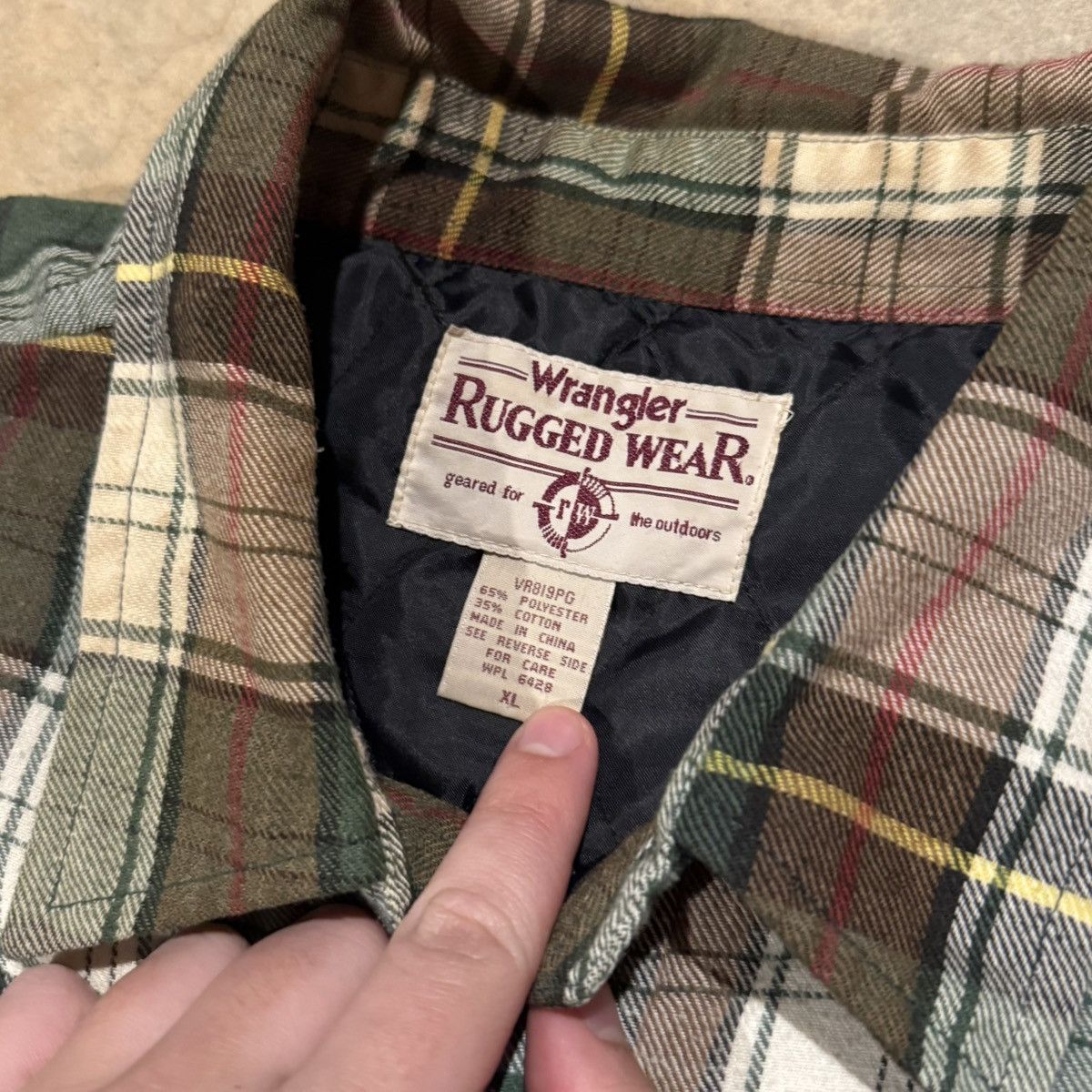 Vintage 2000s Faded Wrangler Plaid Quilt Lined Flannel ERD Grunge Size US XL / EU 56 / 4 - 5 Thumbnail
