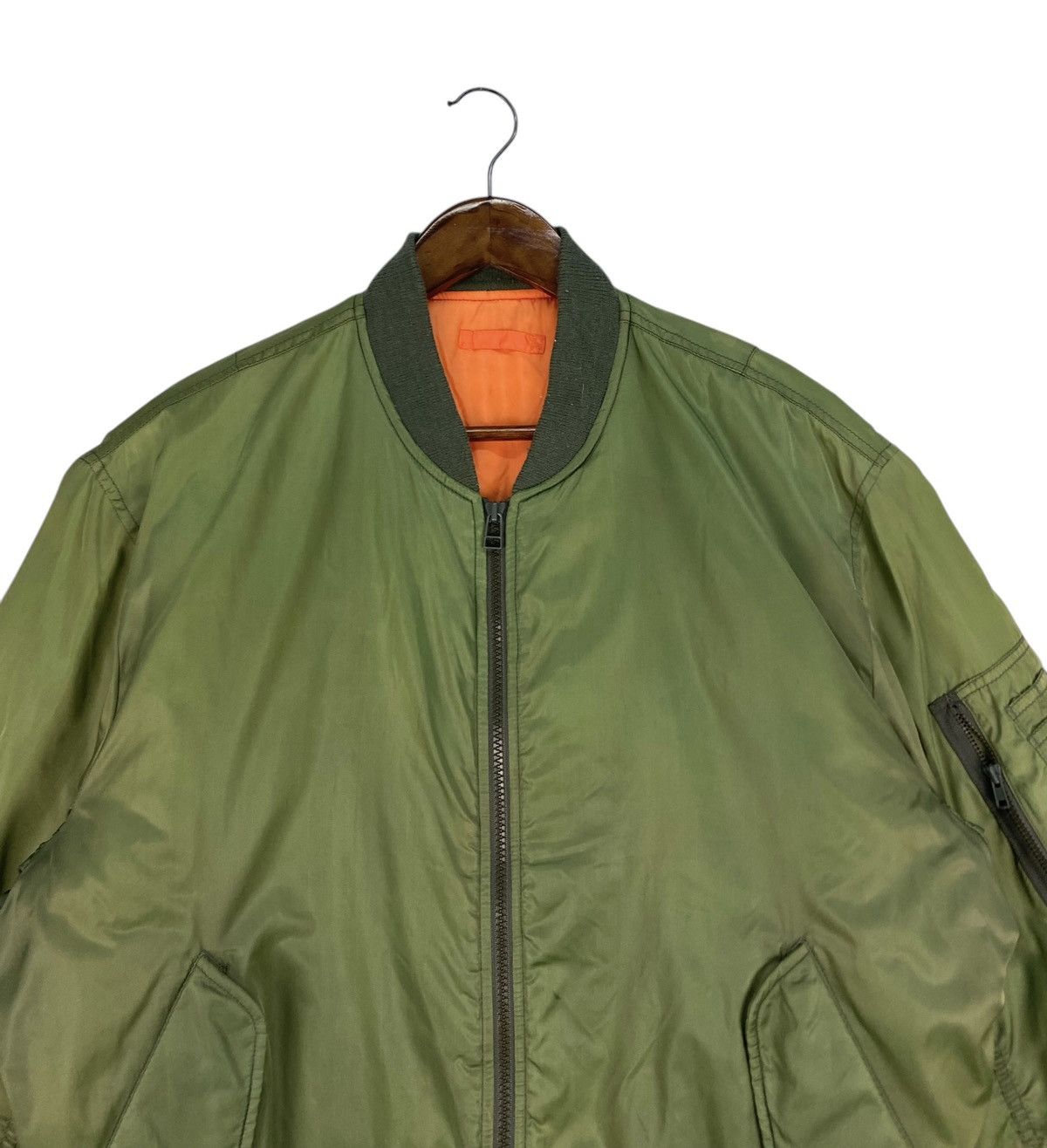 Army Of Me Flyer Jacket Man Intermediate MA-1 Sunfaded Size US L / EU 52-54 / 3 - 2 Thumbnail