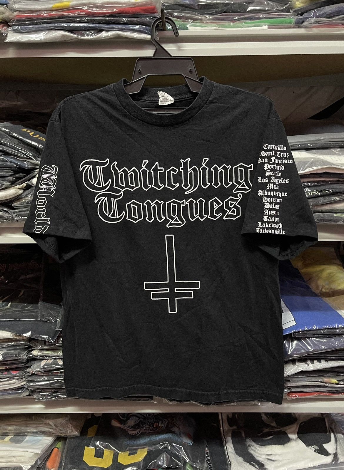 Band Tees Band Tees Y2K x Twitching Toungues🔥🔥🔥 Size US M / EU 48-50 / 2 - 1 Thumbnail