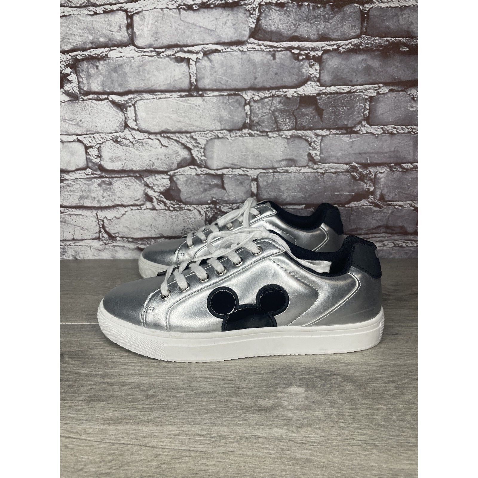 Disney Disney Mickey Mouse Silver Metallic Textile Lace Up Low Snea Size US 10 / IT 40 - 21 Thumbnail