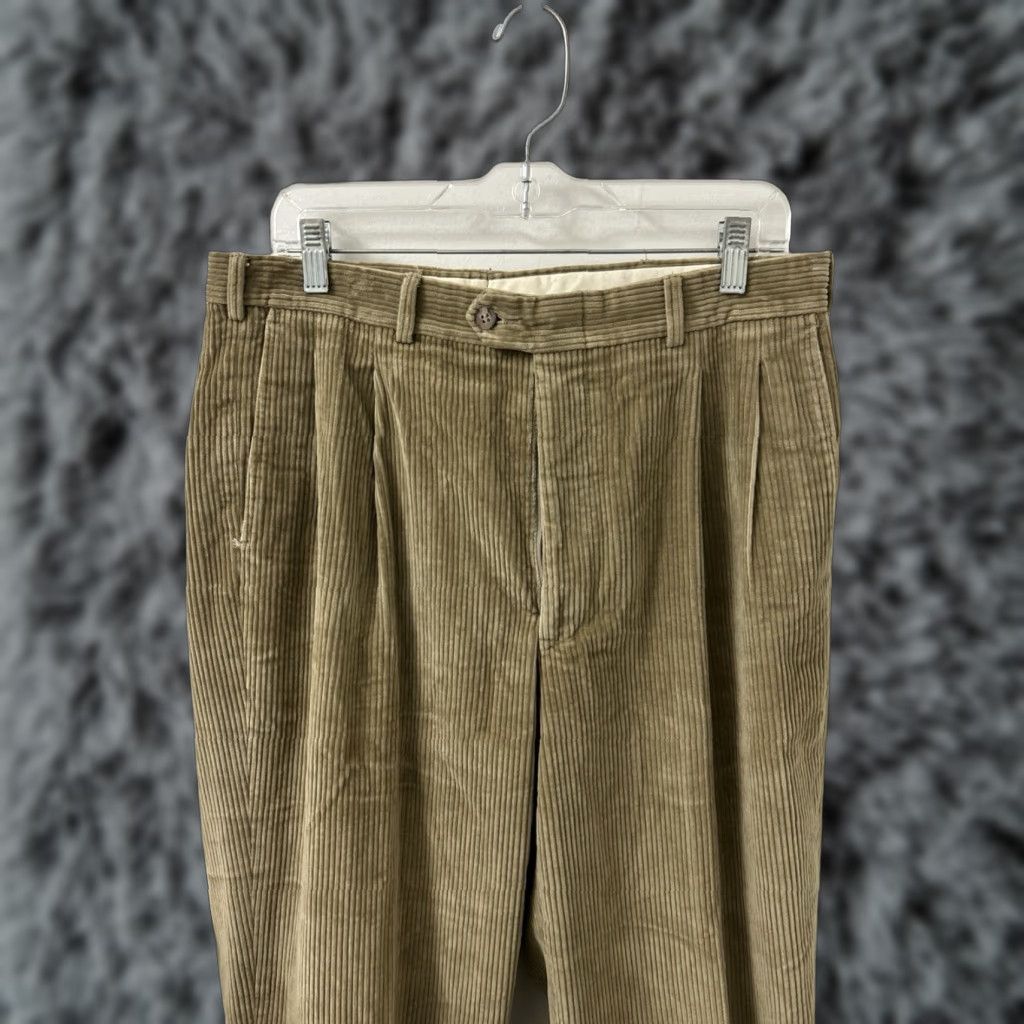 Vintage VINTAGE John Alexander Corduroy Pants Mens 33x30 Brown Pleated Cuffed Trousers Size US 33 - 1 Thumbnail