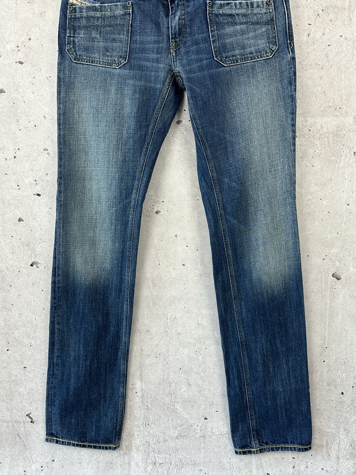 Diesel × Vintage Diesel Vintage Zip Pockets Washed Women’s Jeans Size 30" / US 8 / IT 44 - 3 Thumbnail