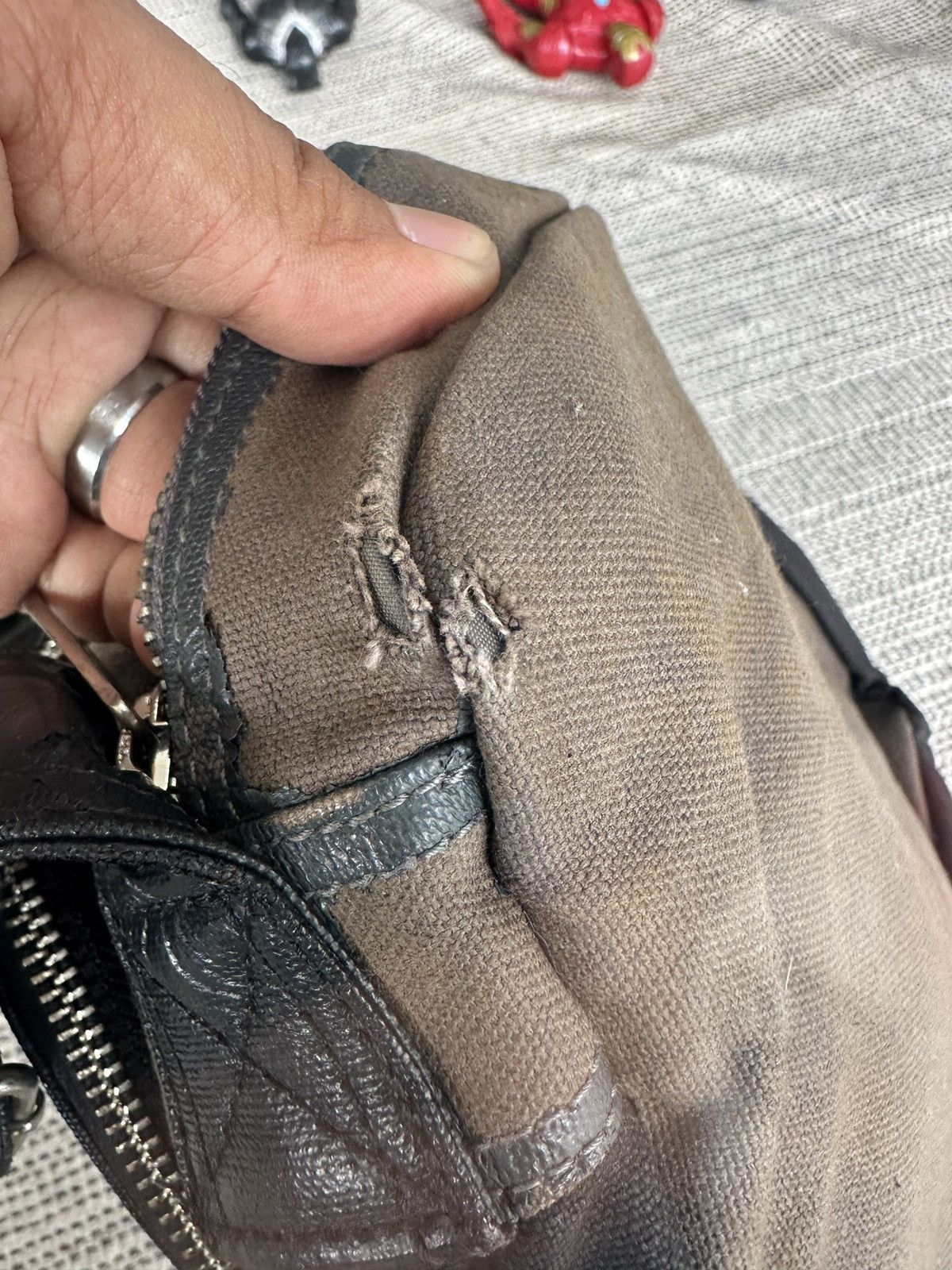 Porter 🔥🔥🔥Vintage Distressed Canvas Porter International Sling Bag Size ONE SIZE - 5 Thumbnail