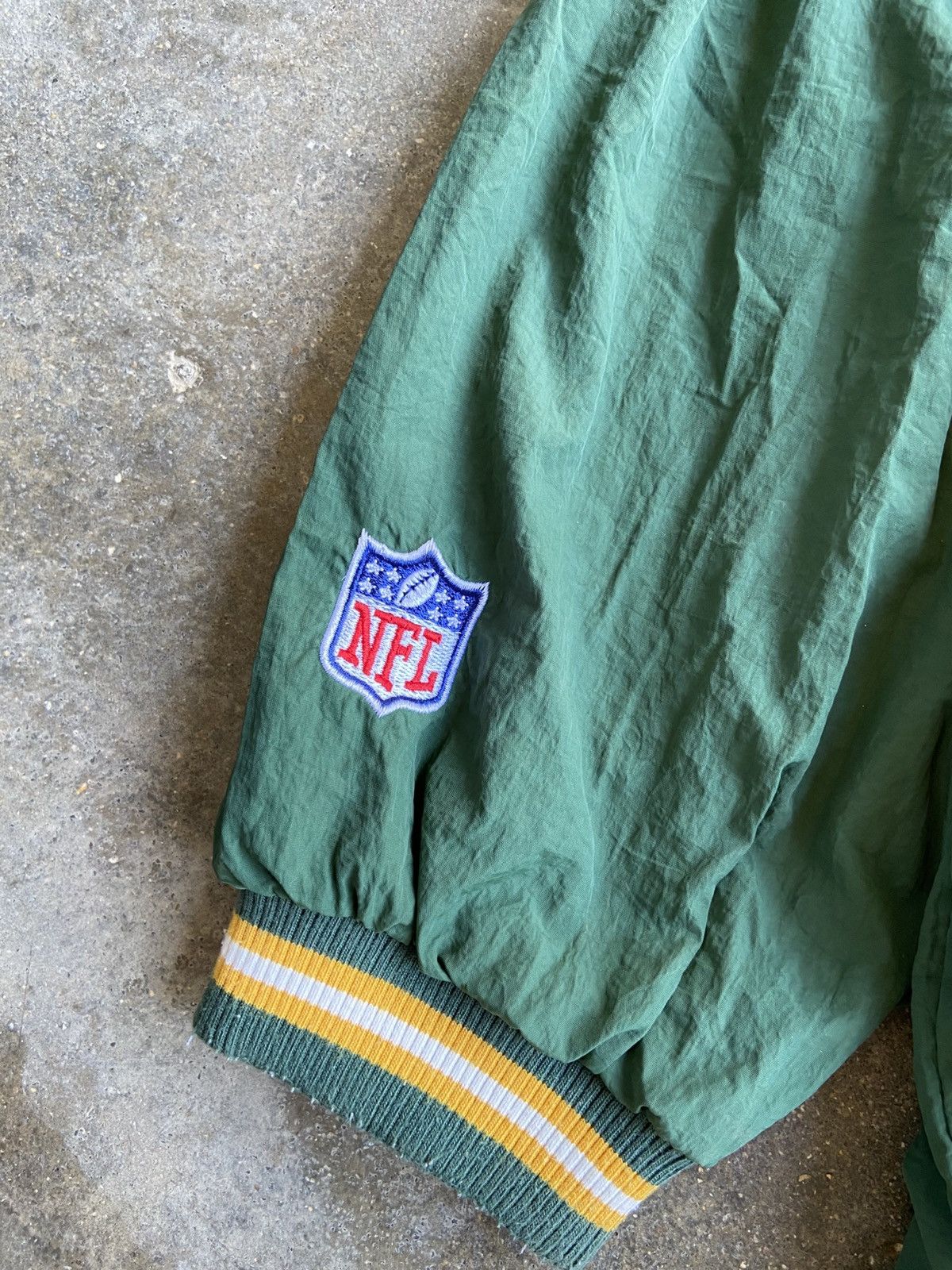 NFL VINTAGE Y2K GREENBAY PACKERS PULLOVER Size US M / EU 48-50 / 2 - 9 Thumbnail