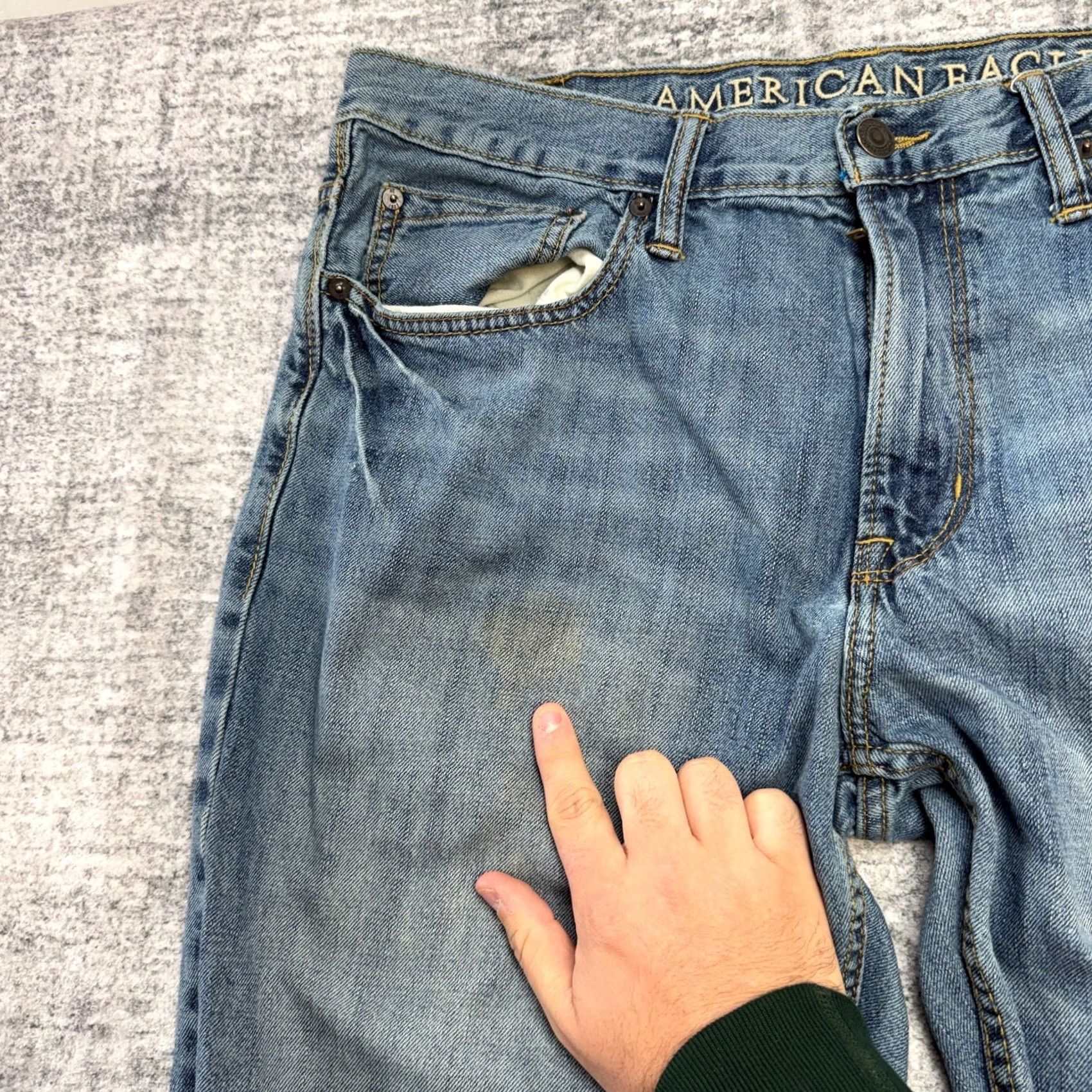 American Eagle Outfitters American Eagle Outfitters Jeans Mens 36x34 Relaxed Straight Faded Blue Denim Casual Chore Jeans Size US 36 / EU 52 - 3 Thumbnail