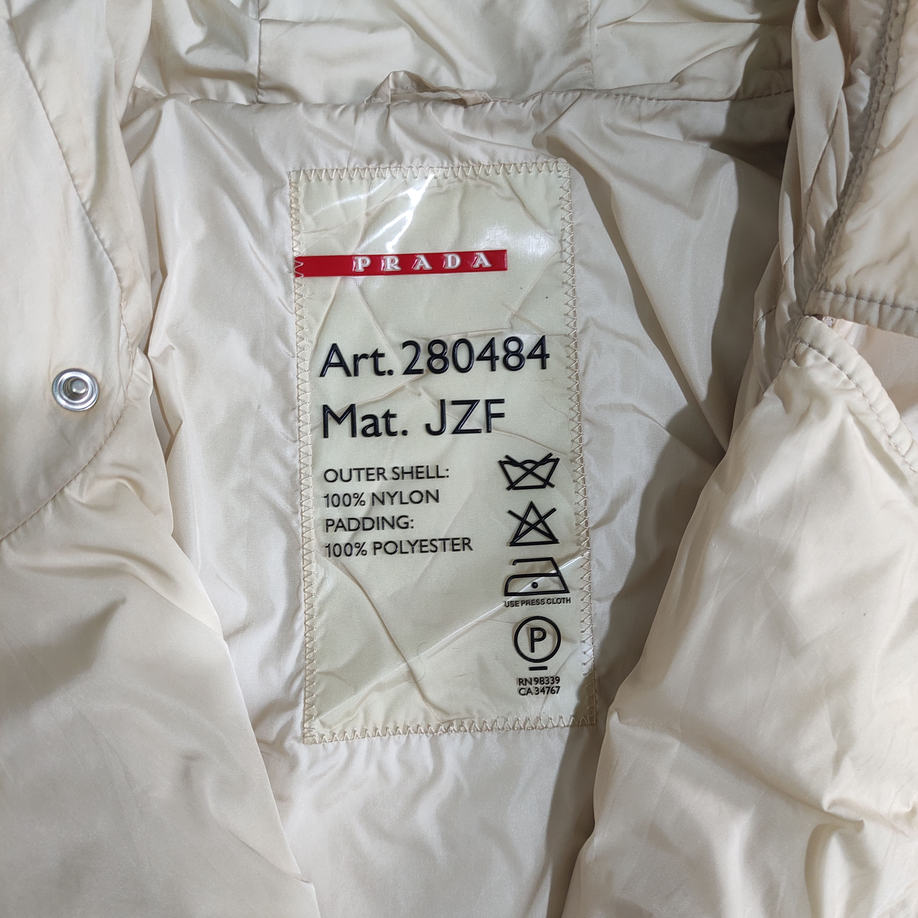 Prada SOLD OUT!! Prada sport asymmetric Jacket Gorpcore Size US M / EU 48-50 / 2 - 7 Thumbnail