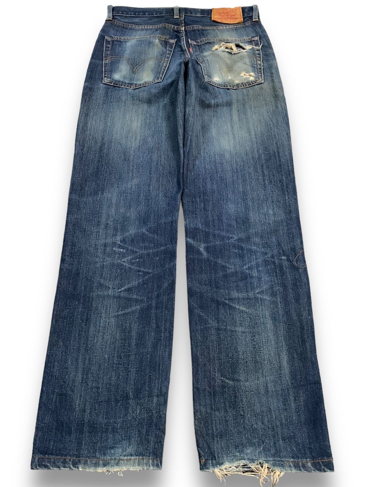 Levi's Vintage 90s Levis 502 Blue Wash Relaxed Fit Ripped Jeans Size US 30 / EU 46 - 2 Thumbnail