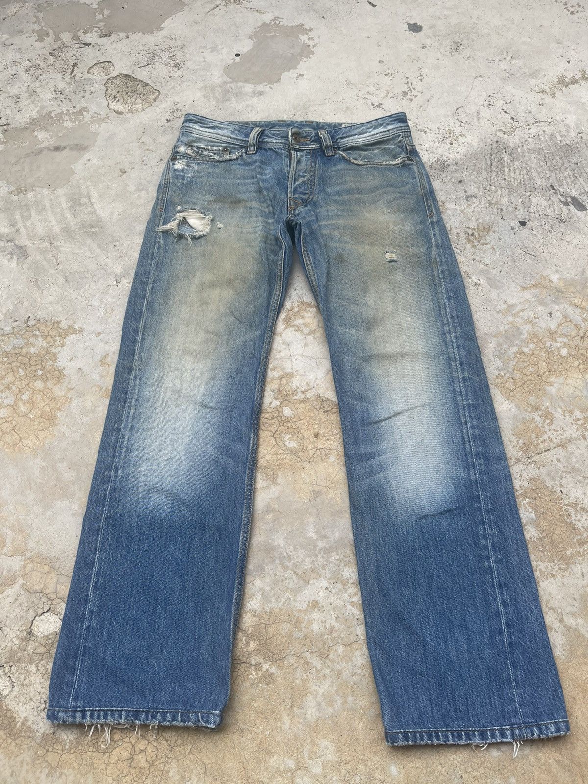 Diesel Diesel Viker Wash 008A2 Distressed Straight Leg Jeans 29x32 Size US 29 - 1 Thumbnail