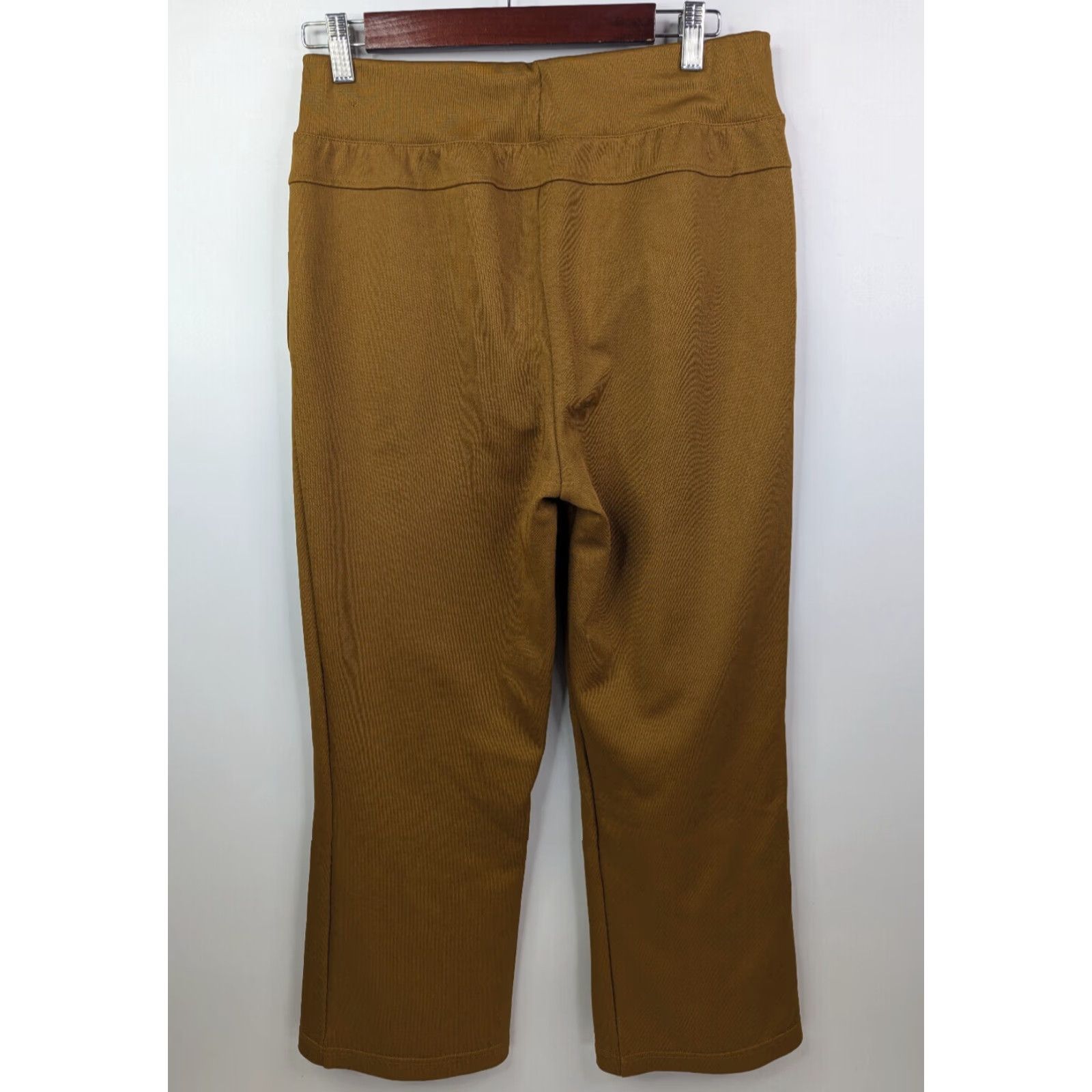 Adidas Adidas Women's Jogger Pants Flare 7/8 Style Size M Activewear Gold Size 32" / US 10 / IT 46 - 3 Thumbnail