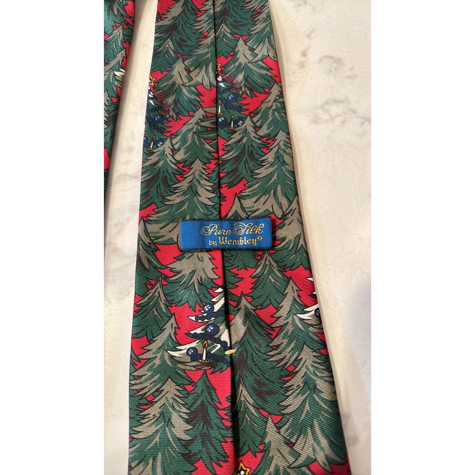 Other Vintage Wembley 100% silk necktie holiday Christmas 90s Size ONE SIZE - 6 Thumbnail
