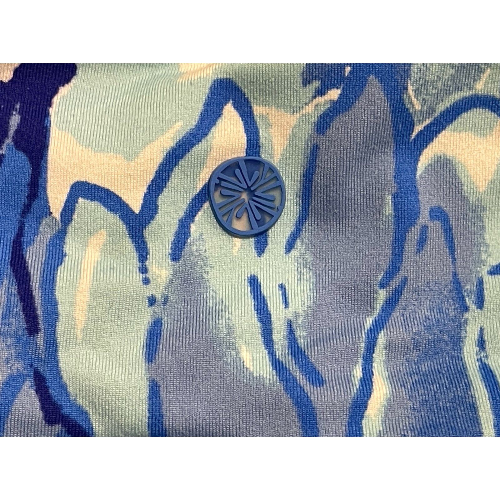 Lilly Pulitzer VINTAGE Lilly Pulitzer Catch N Keep Blue Luxletic Weekender Leggings Ss - Womens - Leggings - Blue - Cropped - Activewear - Lilli - S Size 28" / US 6 / IT 42 - 7 Thumbnail