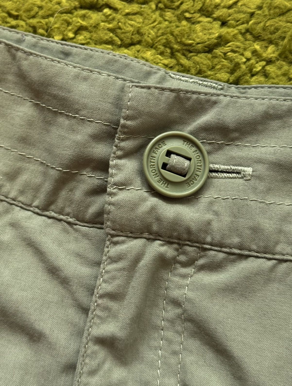 The North Face The North Face TNF gorpcore style khaki skirt Size 30" / US 8 / IT 44 - 3 Thumbnail