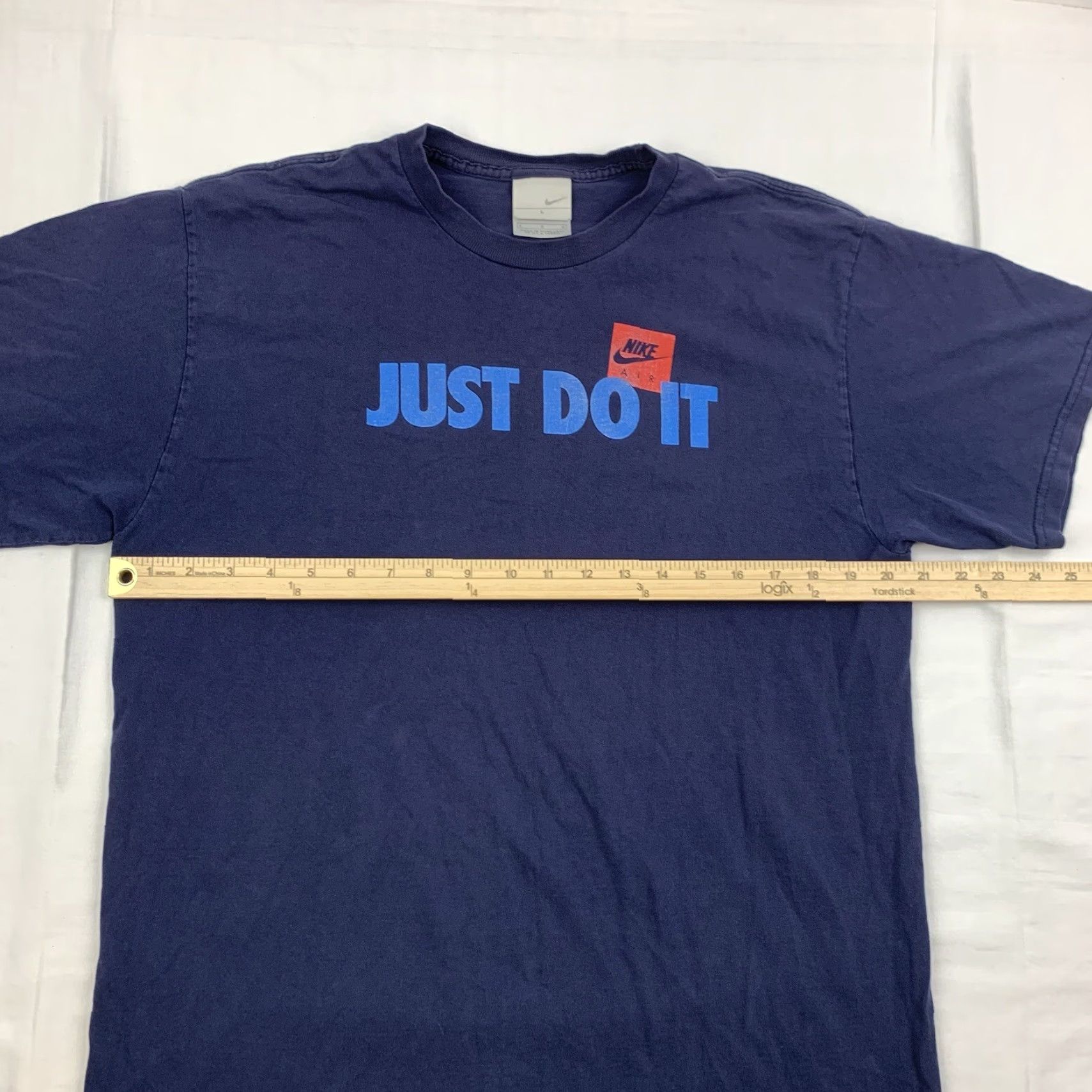 Nike VINTAGE Nike T-Shirt Men Large Blue Just Do It Spell Out Silver Tag 90s Y2K Sports Size US L / EU 52-54 / 3 - 6 Thumbnail