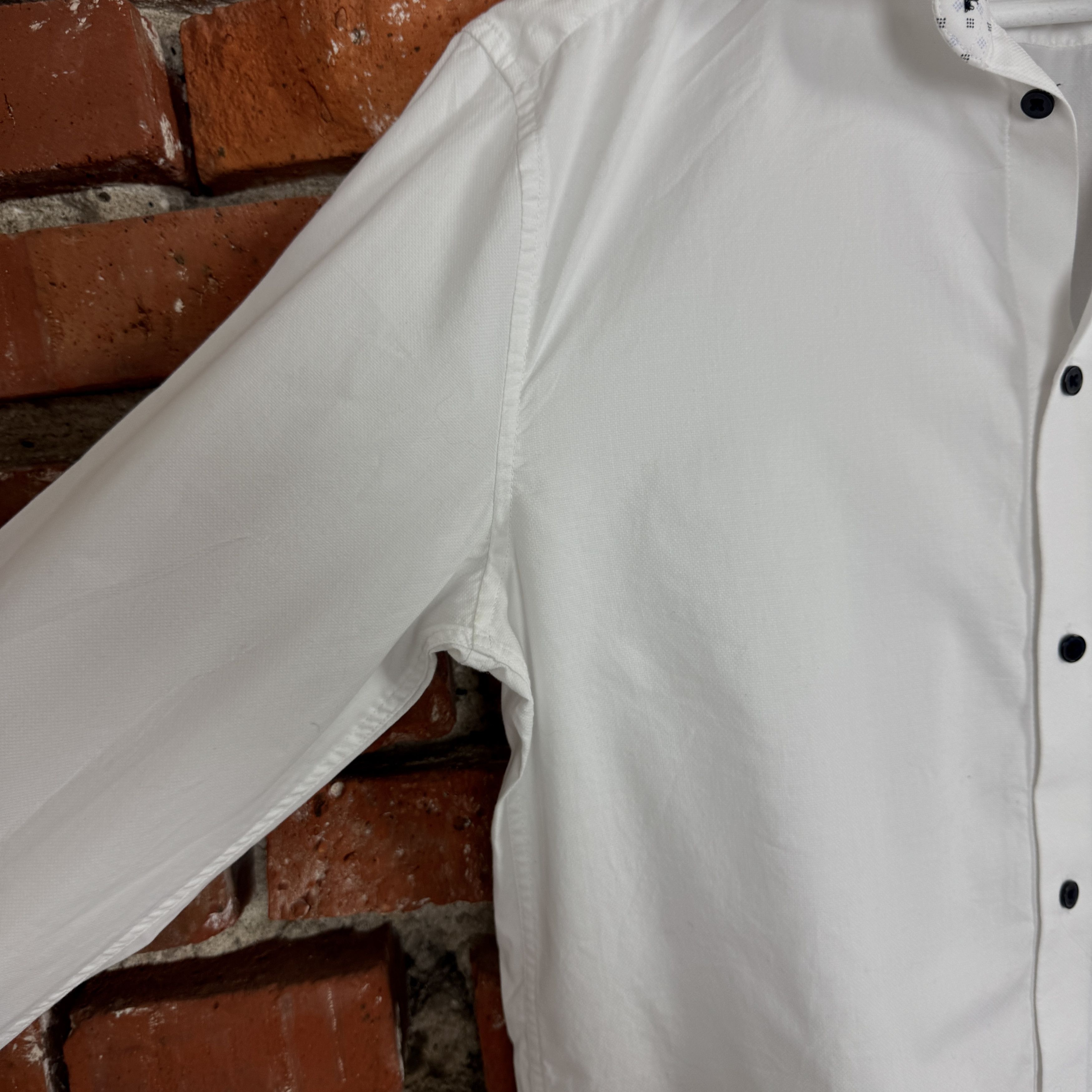 H&M H&M white formal shirt elegant long sleeve (M) Size US M / EU 48-50 / 2 - 6 Thumbnail