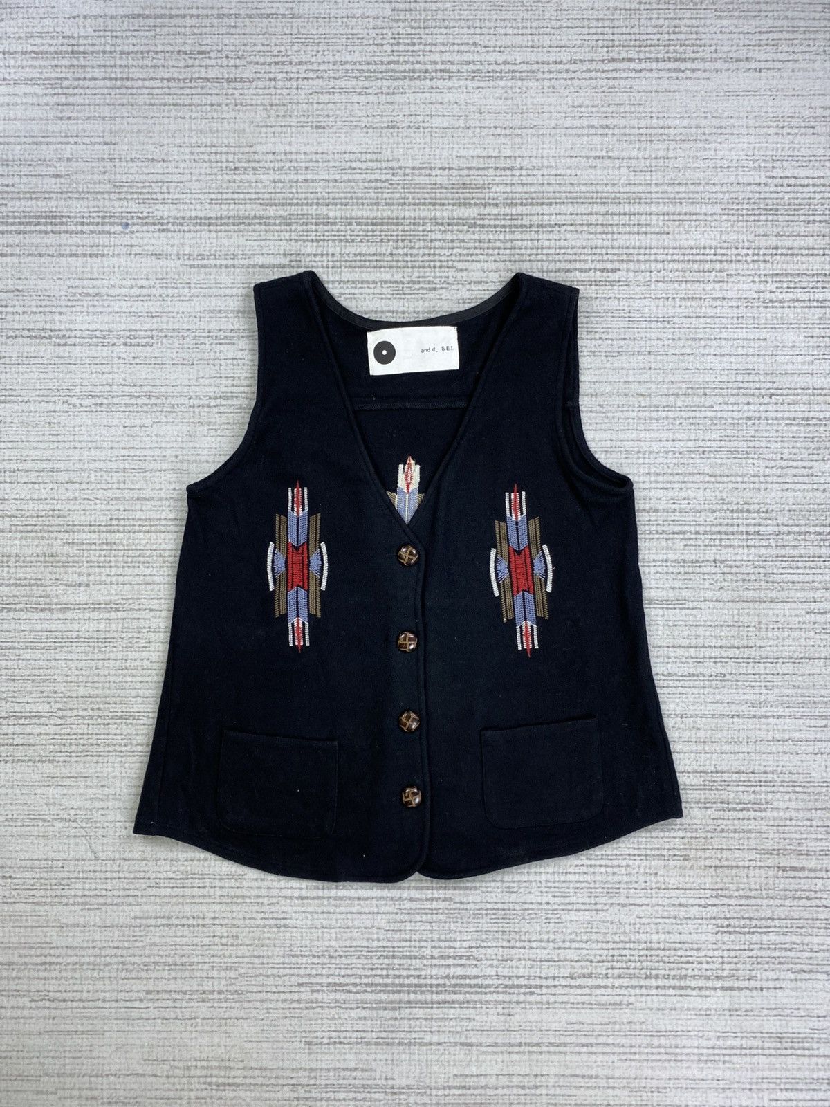 Japanese Brand × Vintage Vintage S.E.I Native Navajo Style Vest Jacket Size US S / EU 44-46 / 1 - 1 Thumbnail